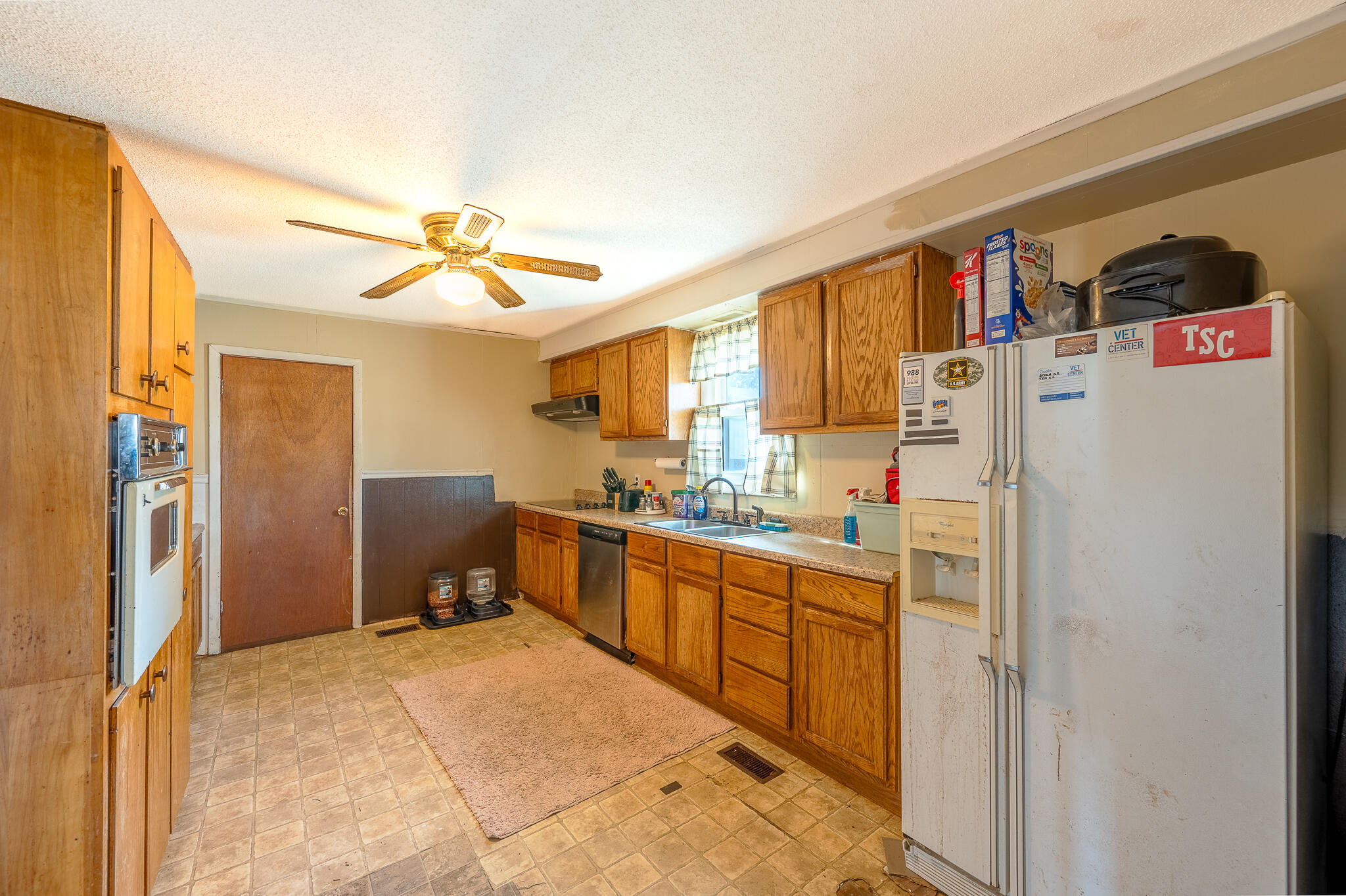1442 S Morley St Property Photo 7