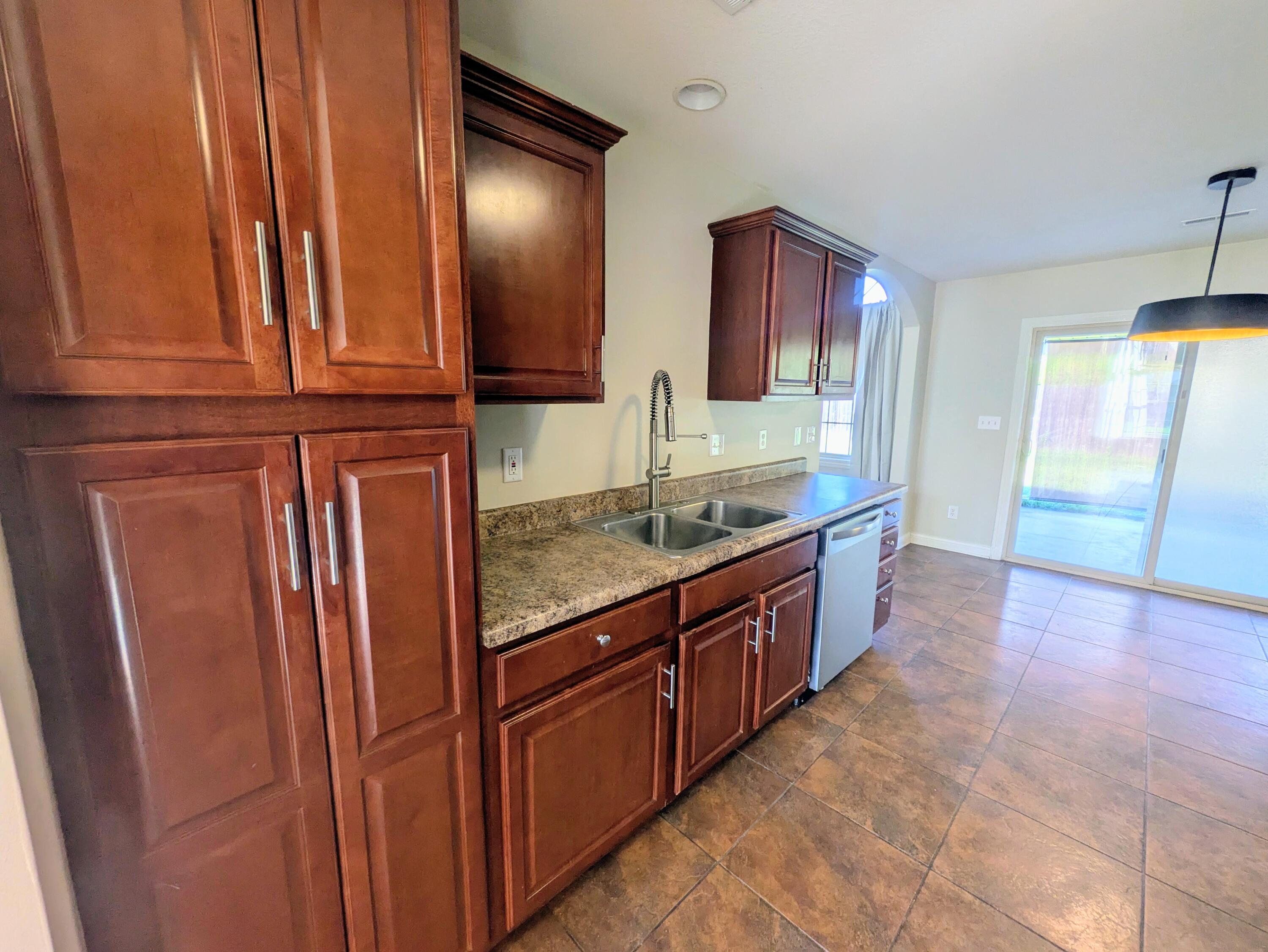 2601 Quartz Ln Property Photo 15
