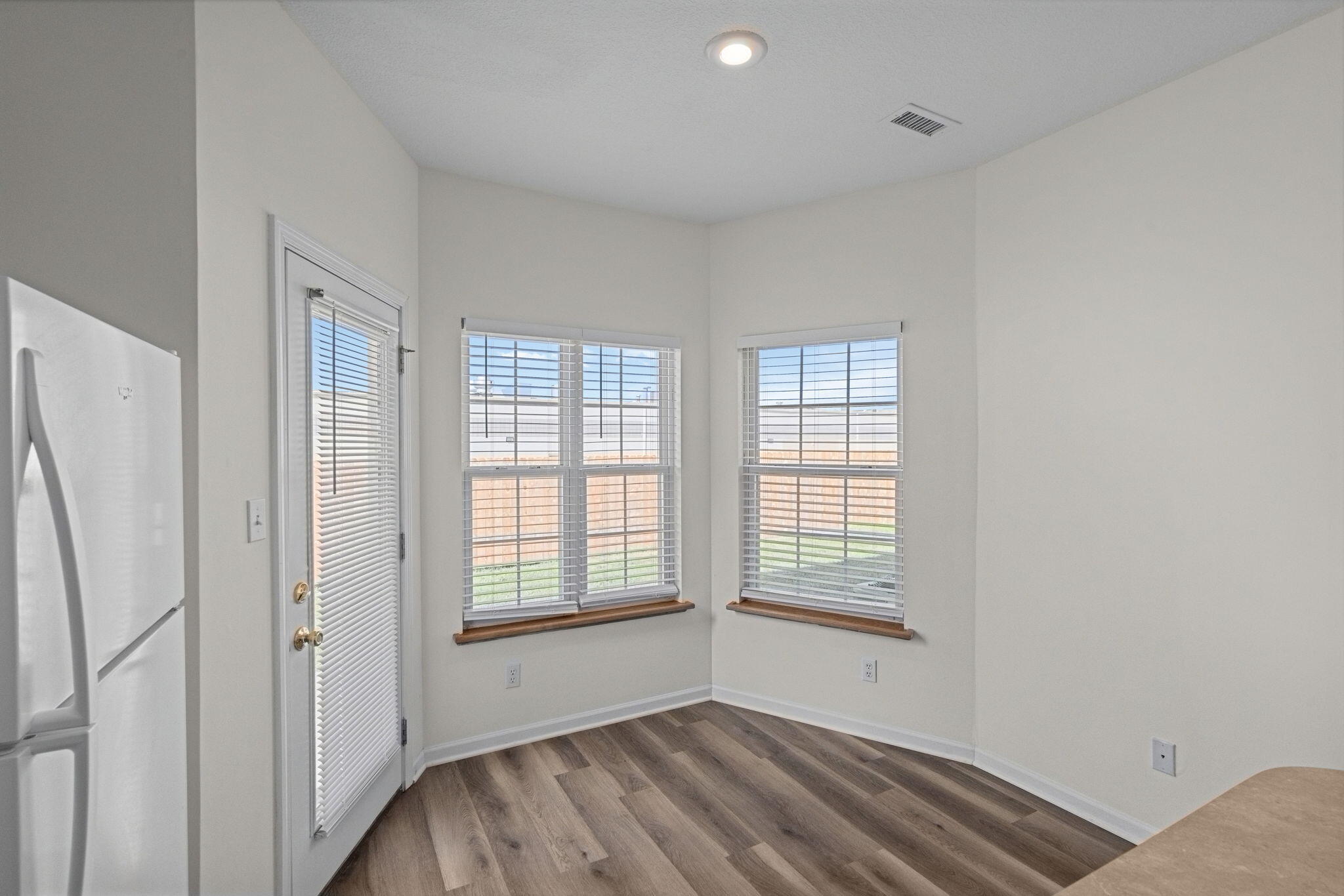 3252 Wind River Cir Property Photo 11