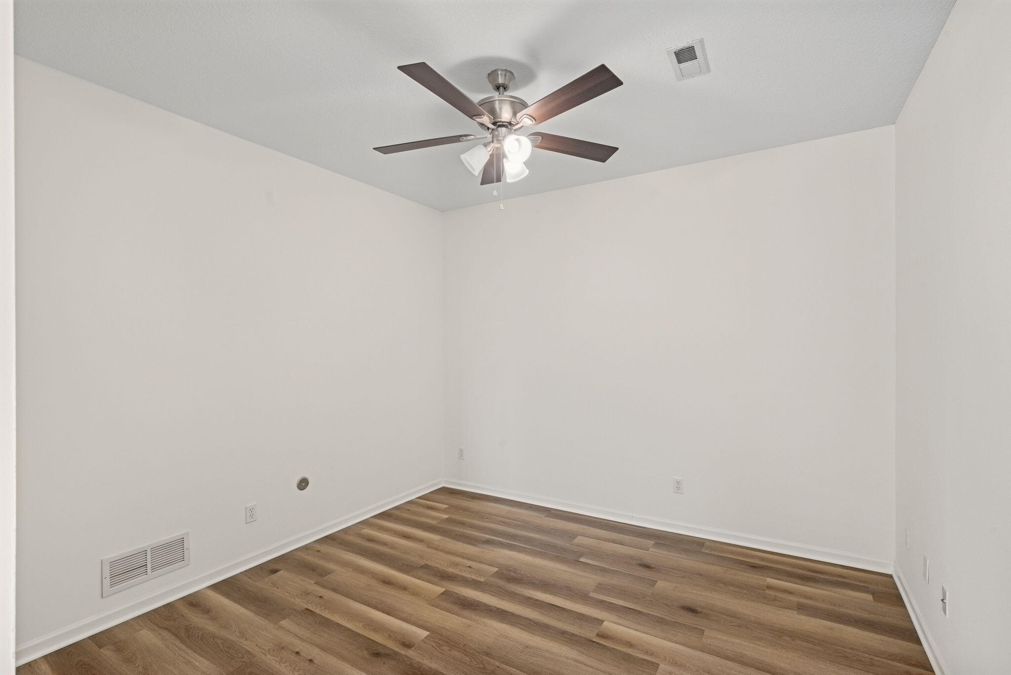 3252 Wind River Cir Property Photo 18