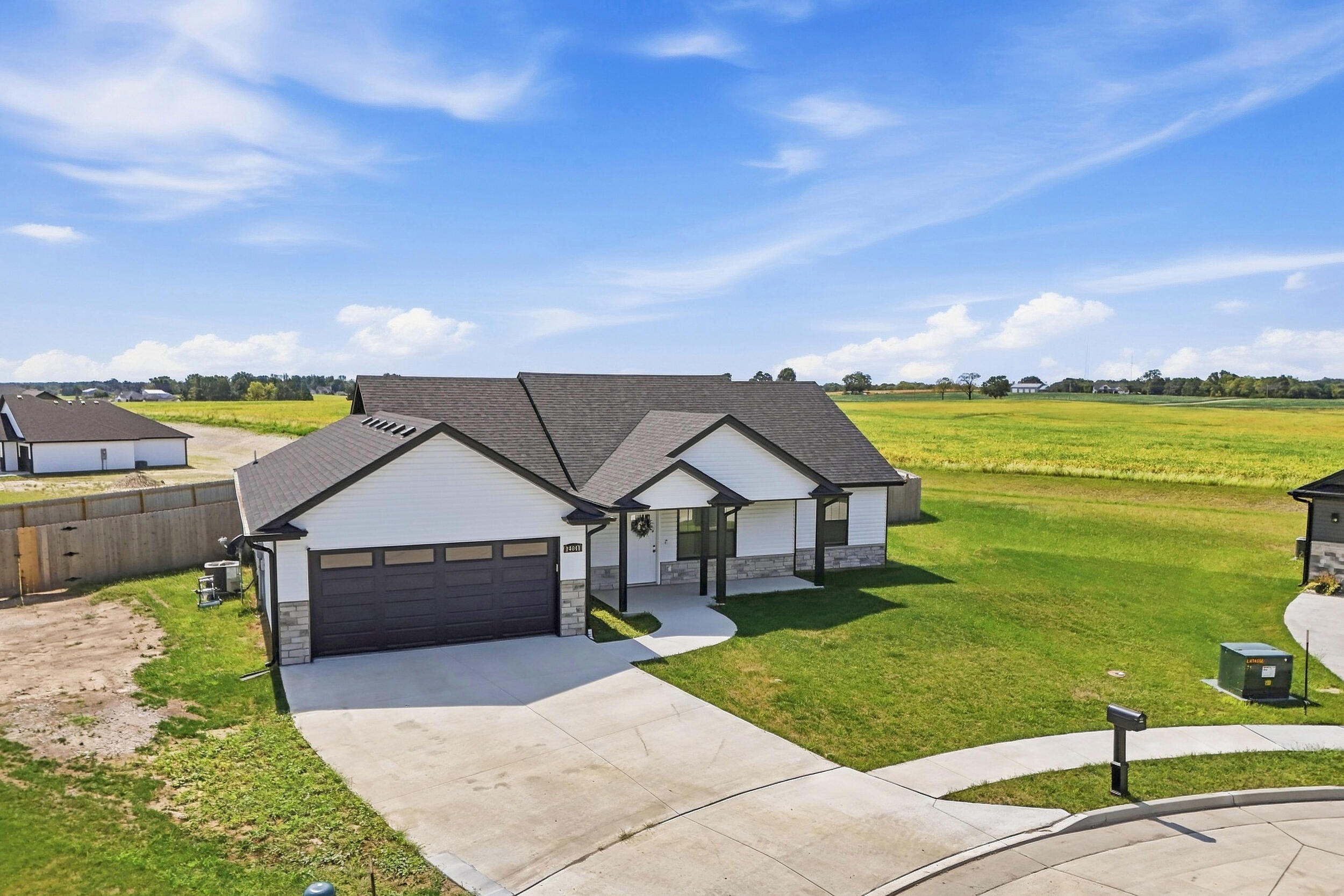 14841 Welch Dr Property Photo 46