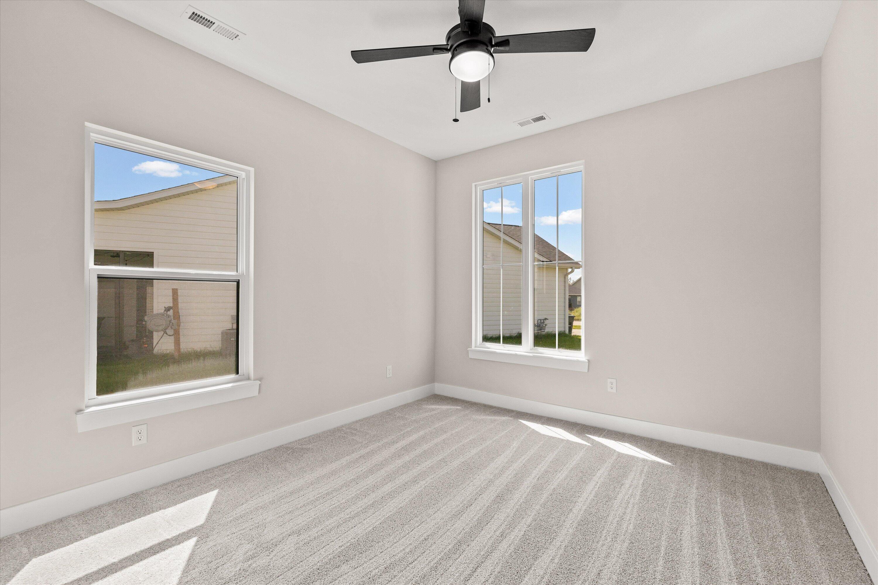 3904 Forester Ct Property Photo 28