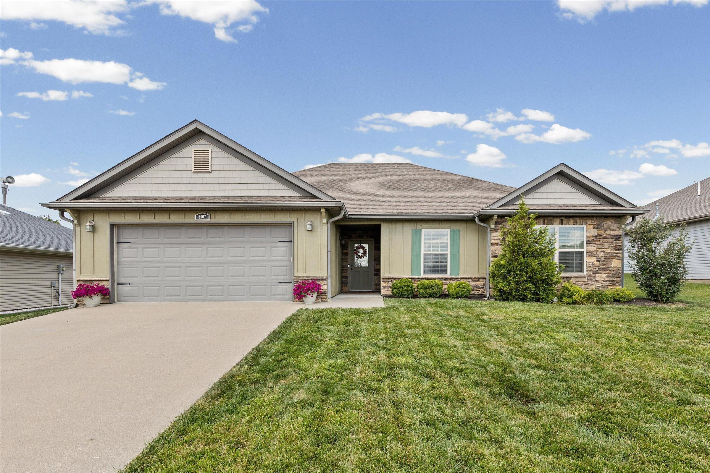 5007 Whitefish Ct Property Photo 1