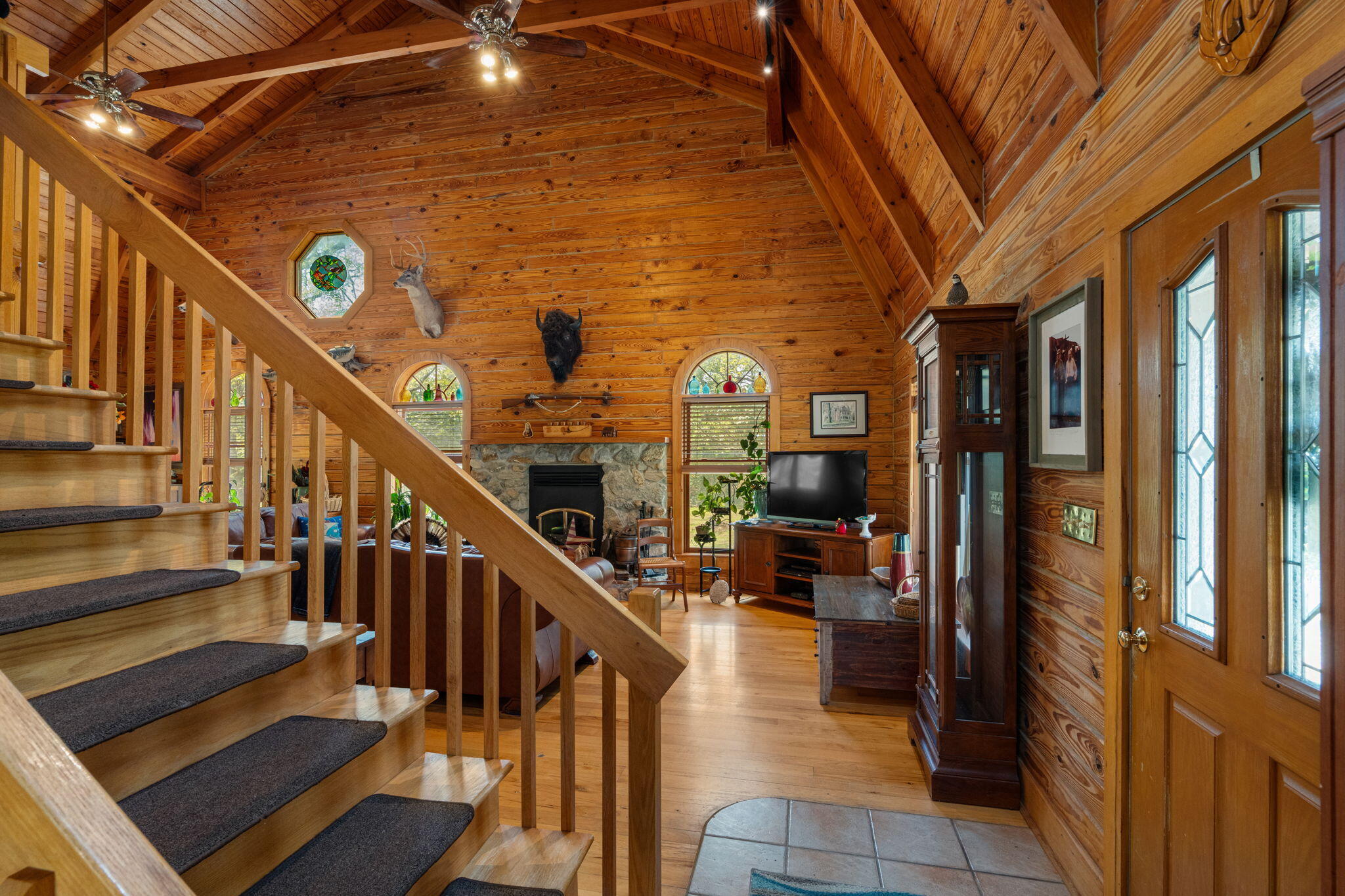 2341 Mueller Ln Property Photo 11