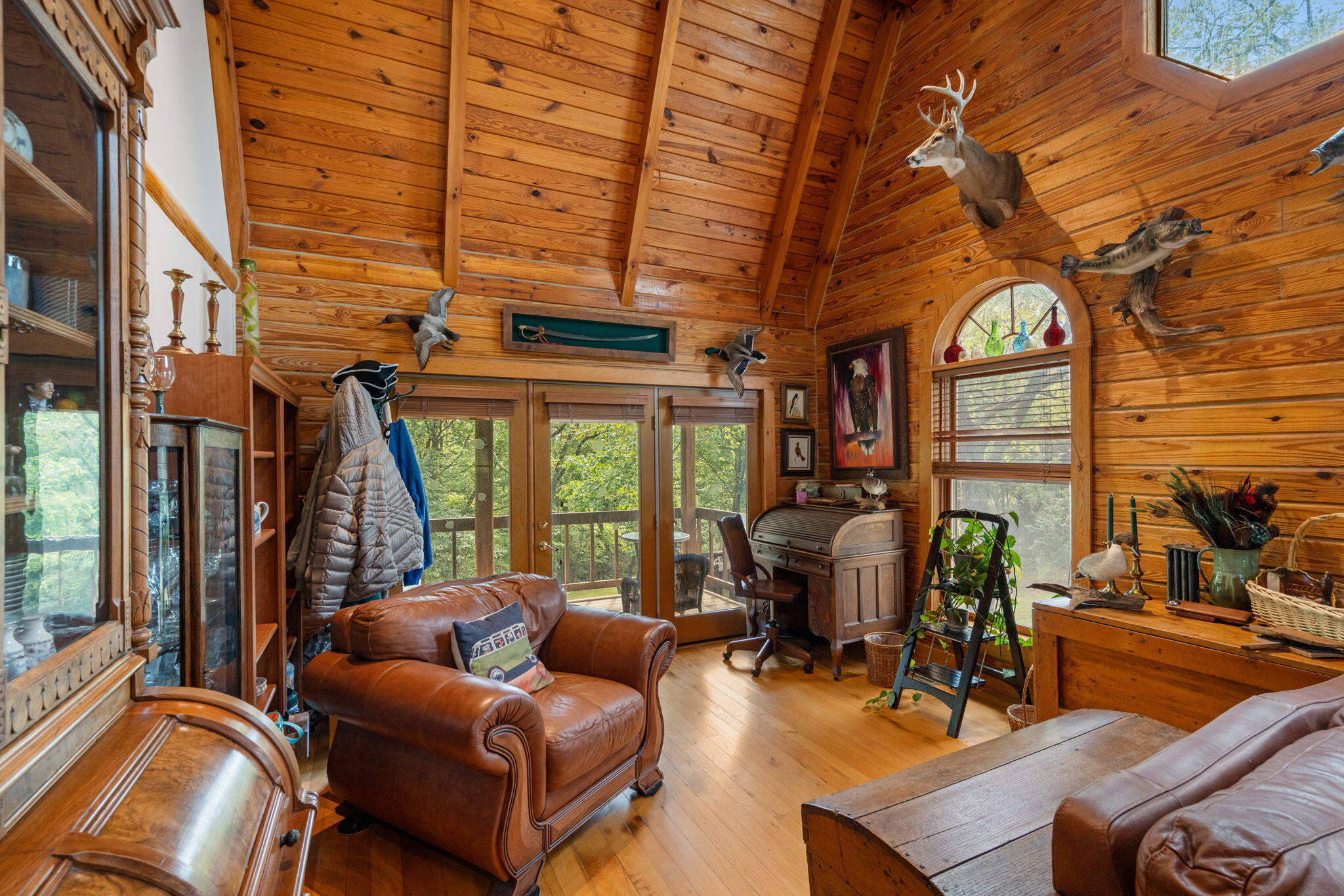 2341 Mueller Ln Property Photo 17