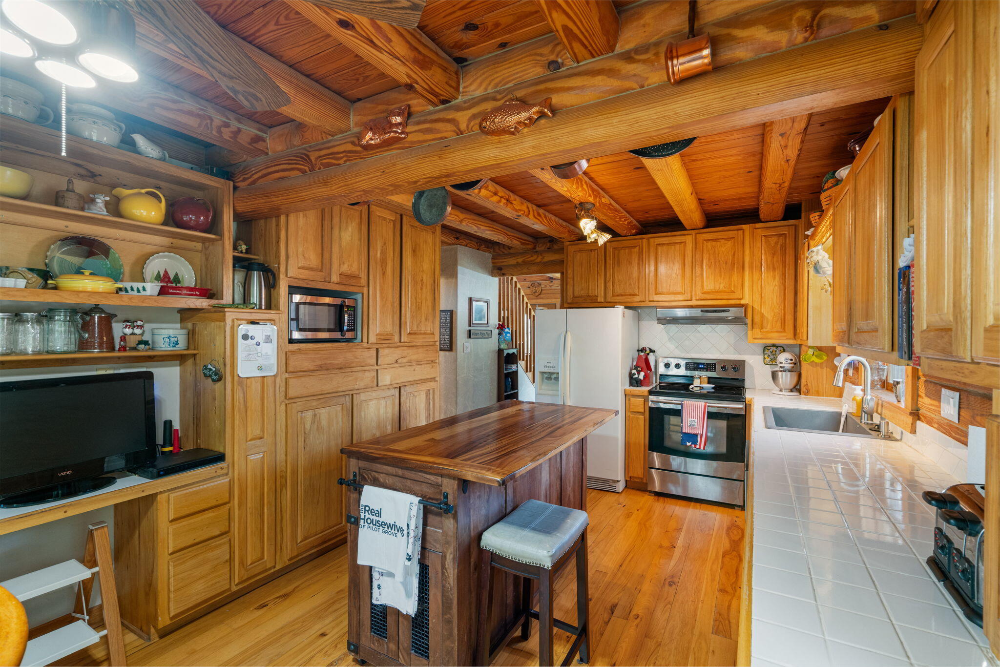 2341 Mueller Ln Property Photo 22