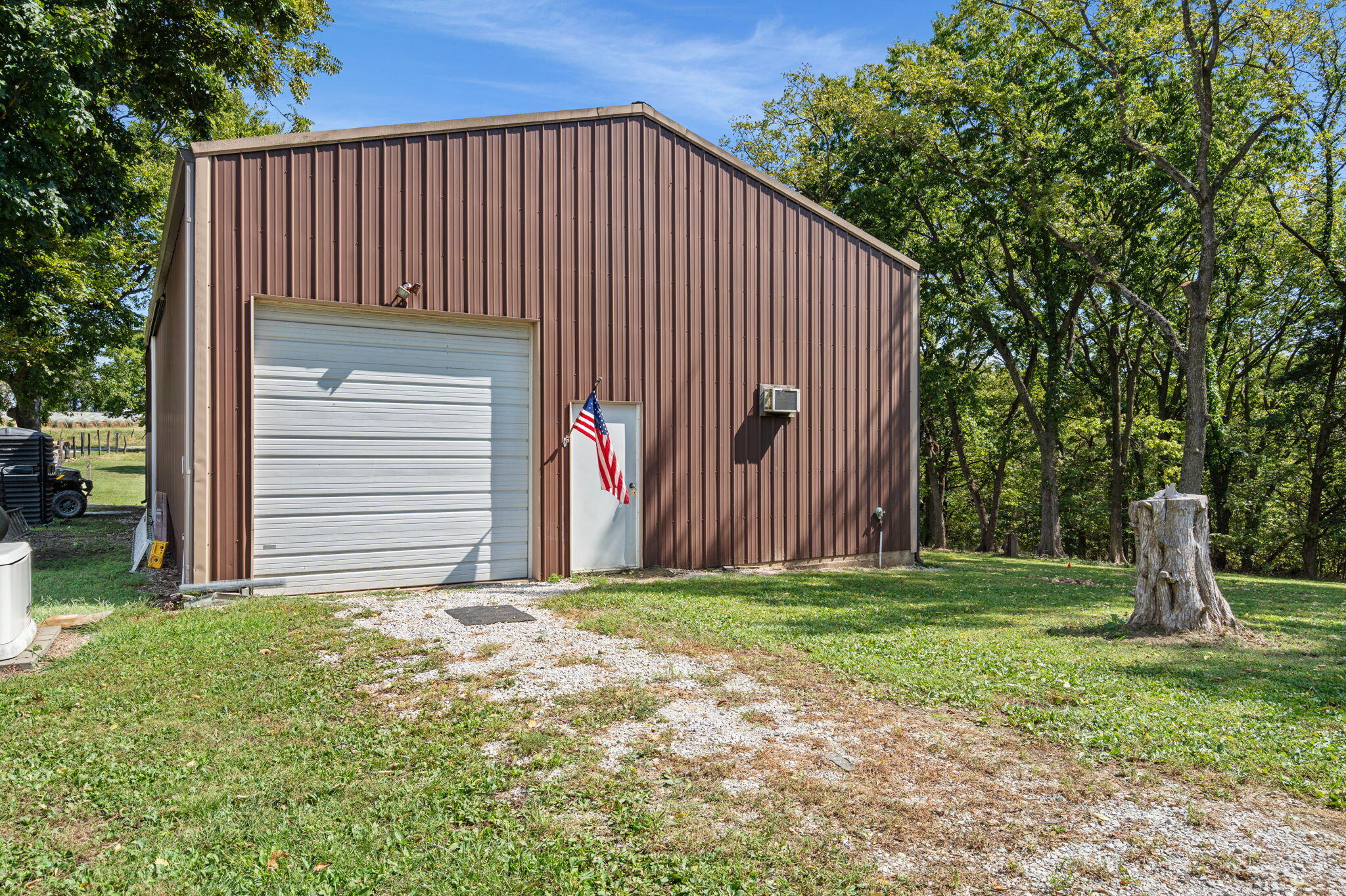 2341 Mueller Ln Property Photo 43