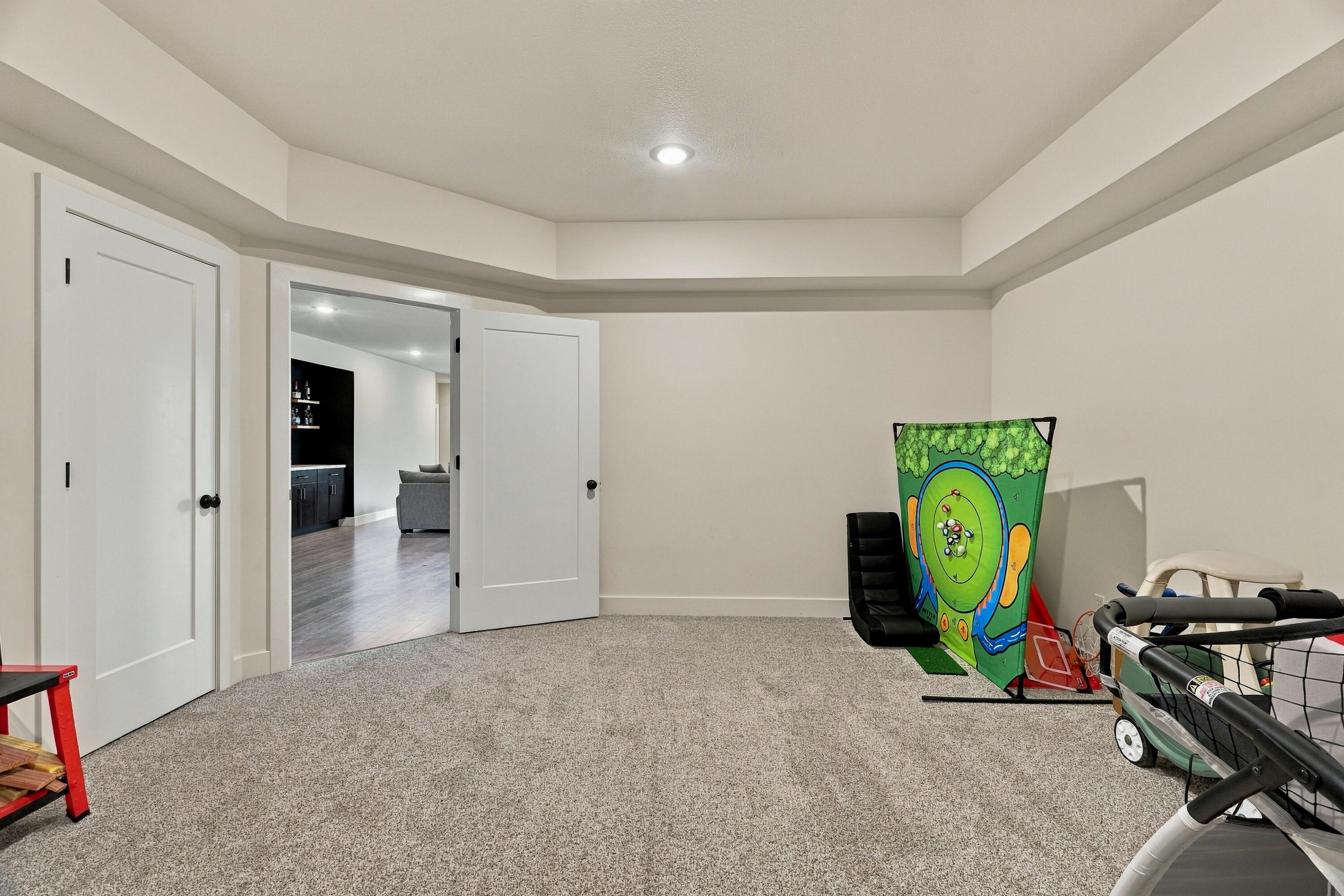 7308 Hepscott Ct Property Photo 41