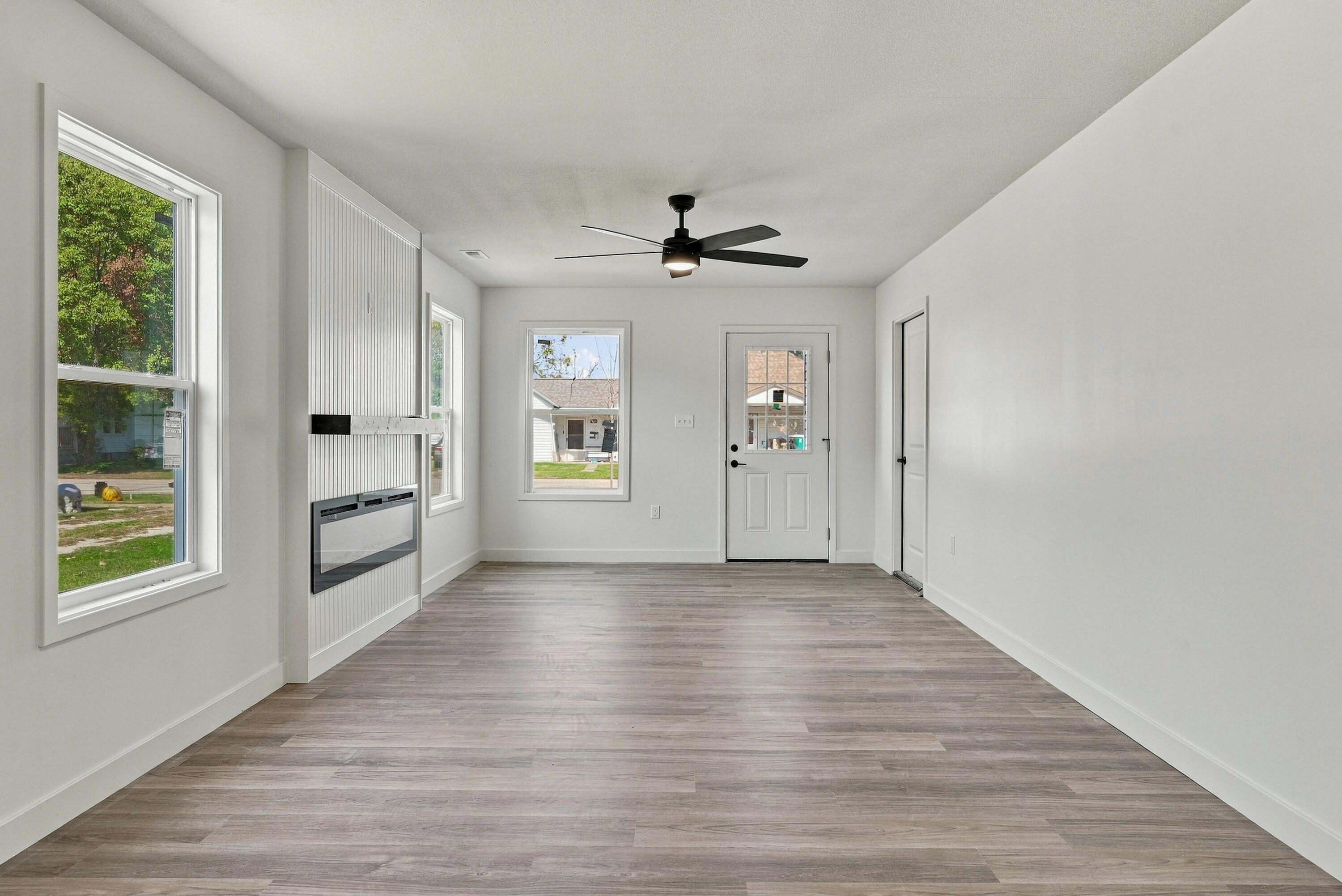 1020 Buchanan St Property Photo 3