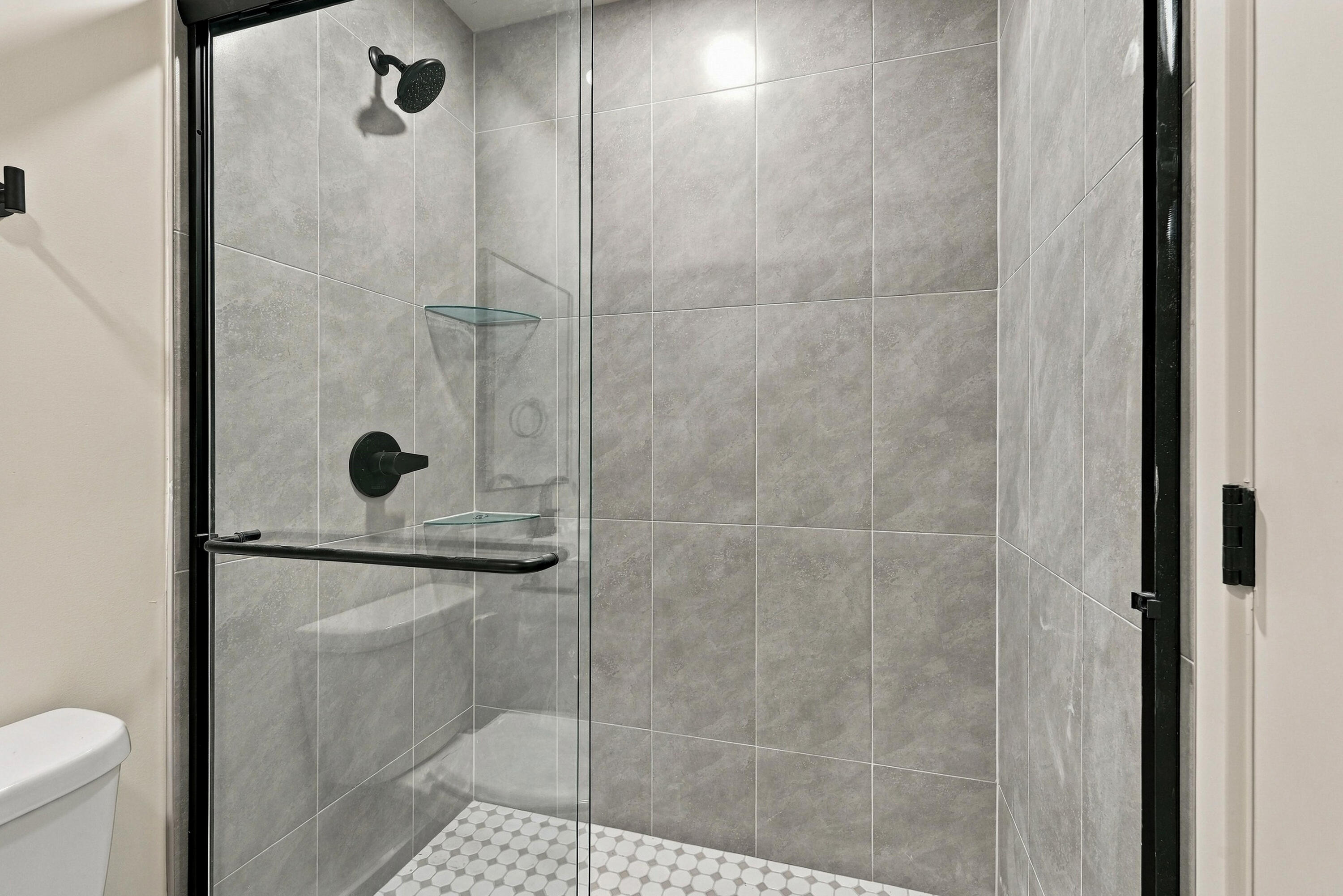1020 Buchanan St Property Photo 22
