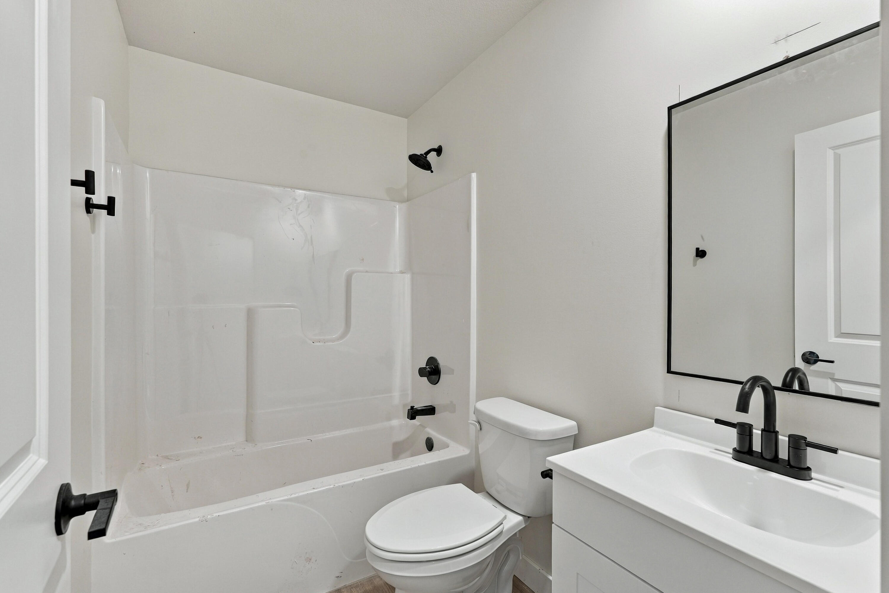 1020 Buchanan St Property Photo 28