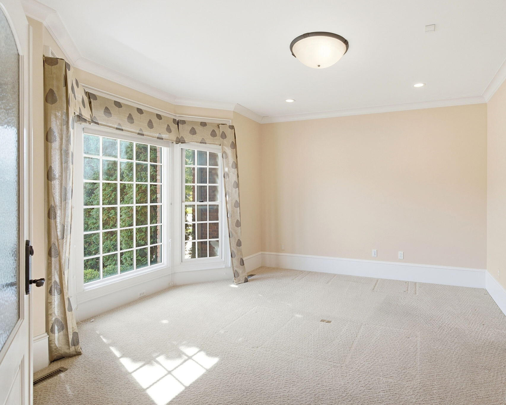 1005 Marcassin Dr Property Photo 8
