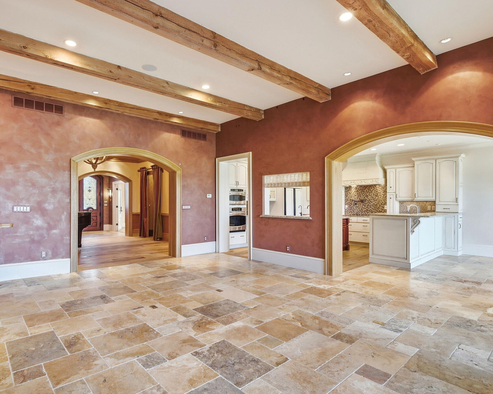 1005 Marcassin Dr Property Photo 13