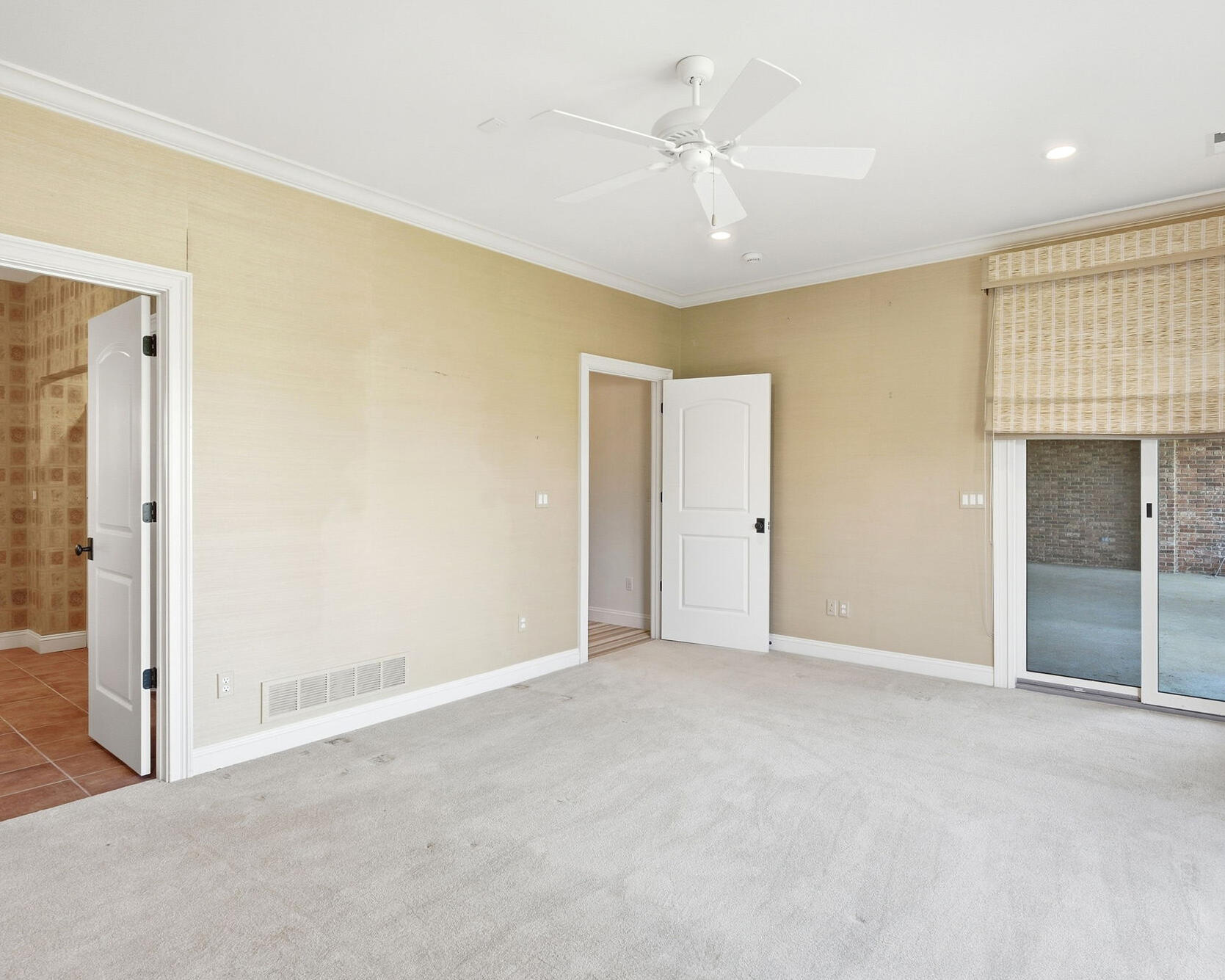 1005 Marcassin Dr Property Photo 32
