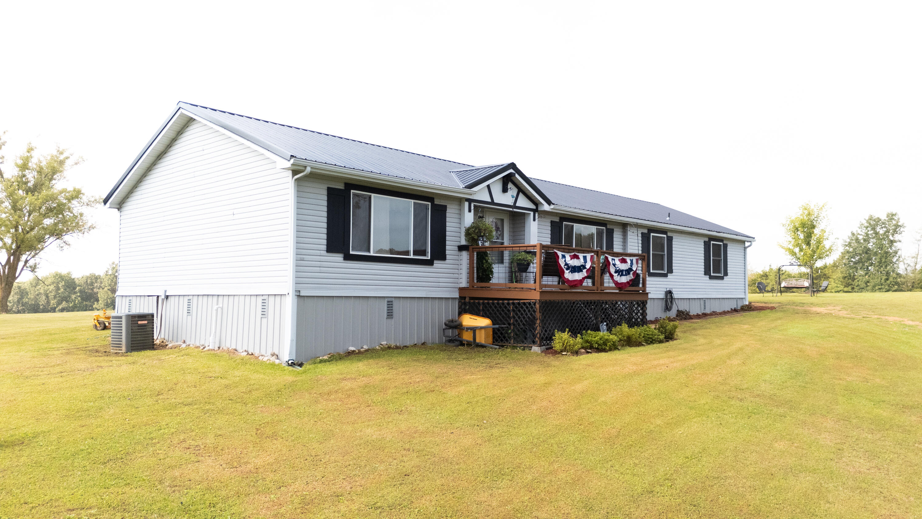 36746 State Highway Y Property Photo 8
