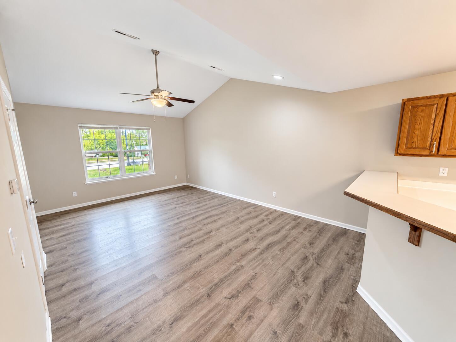 1306 Godas Dr Property Photo 6