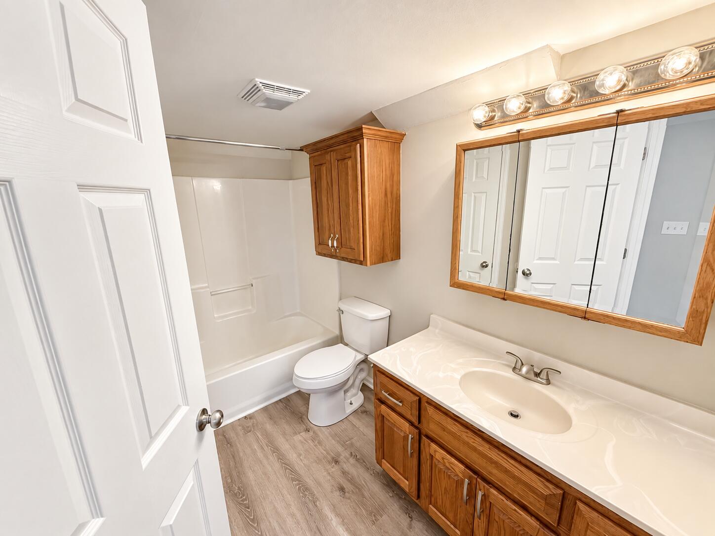 1306 Godas Dr Property Photo 10