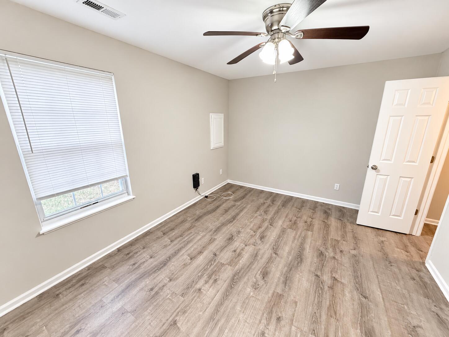 1306 Godas Dr Property Photo 12
