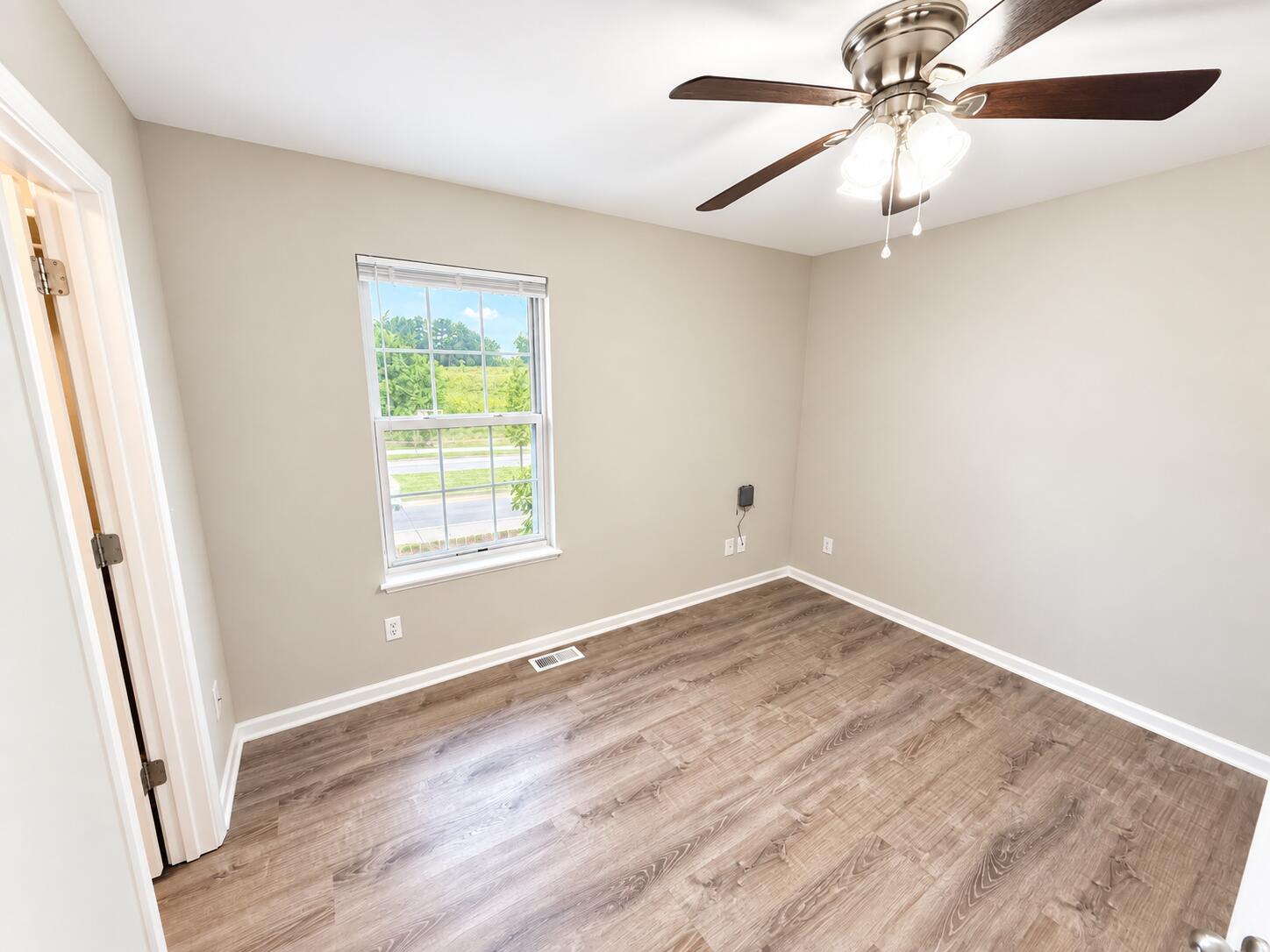 1306 Godas Dr Property Photo 17
