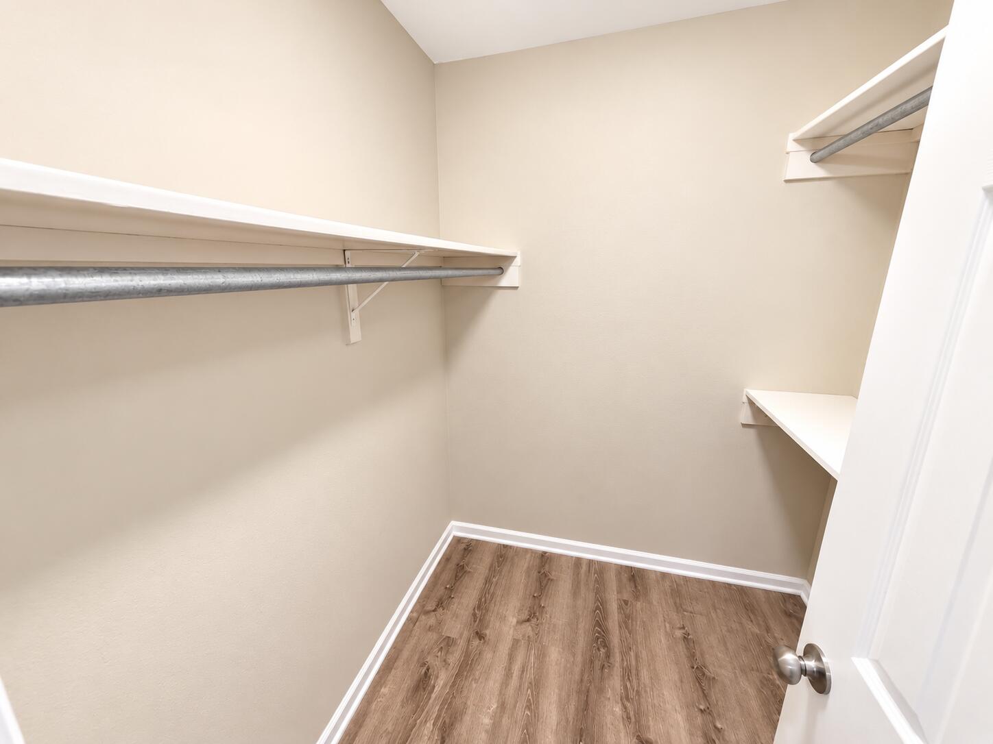 1306 Godas Dr Property Photo 20