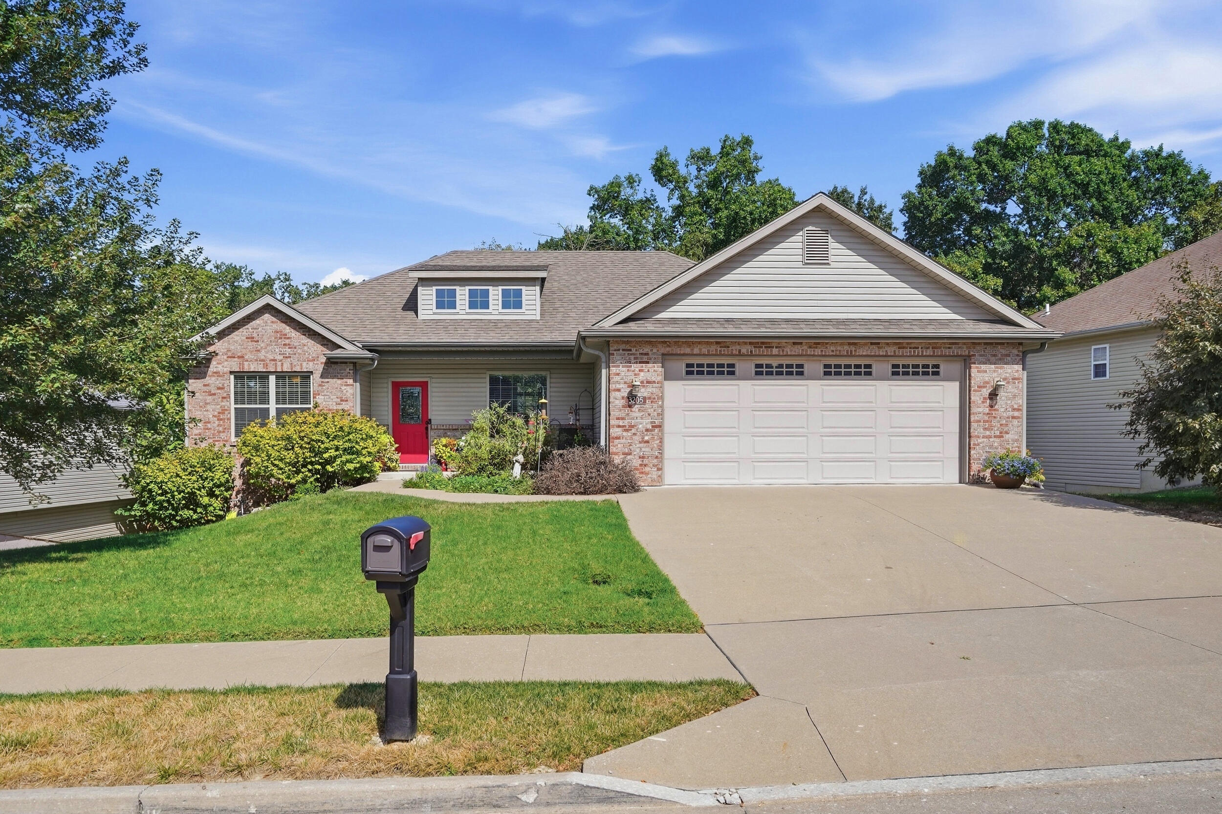 3205 GRANITE CREEK DR