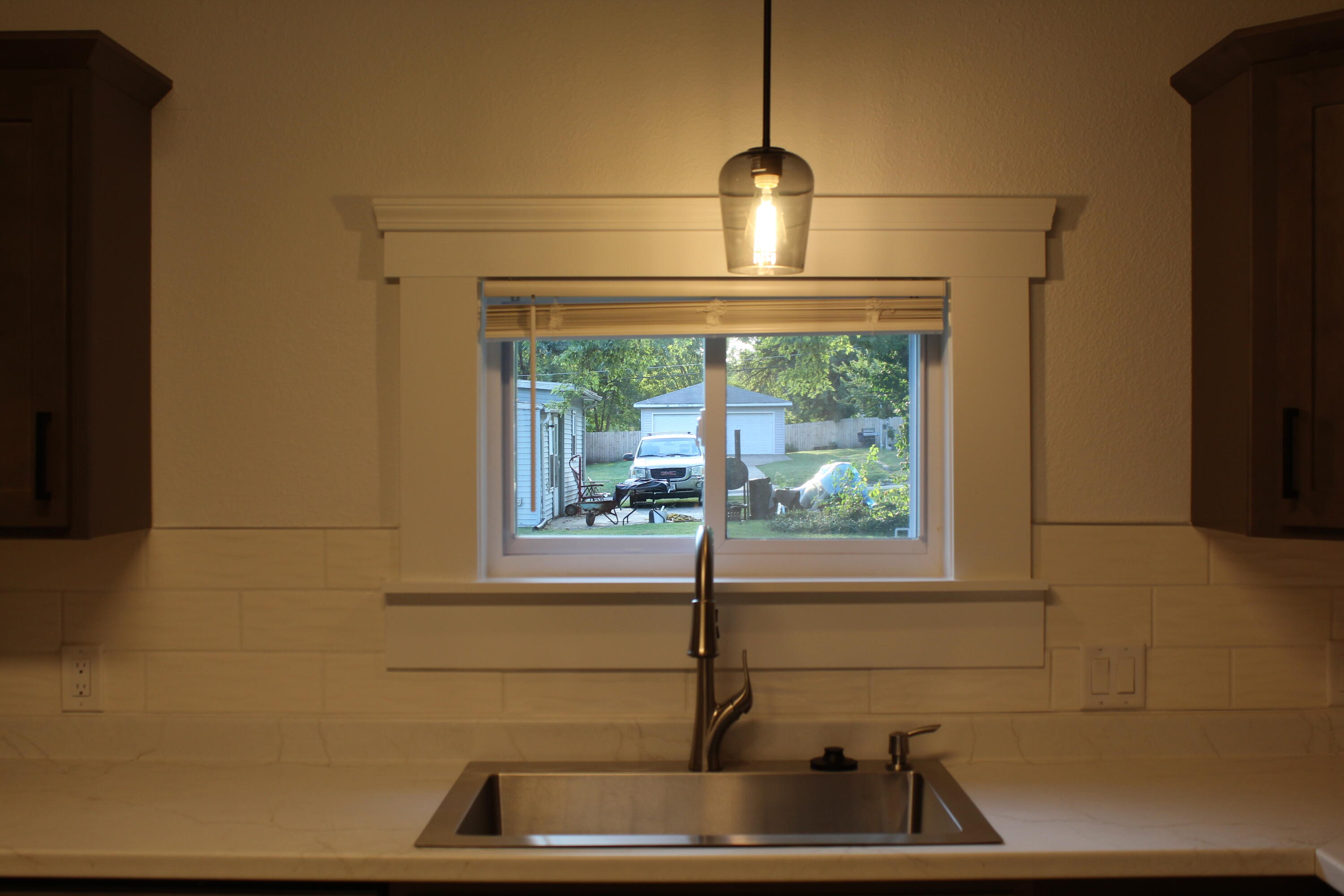 517 E Park St Property Photo 7