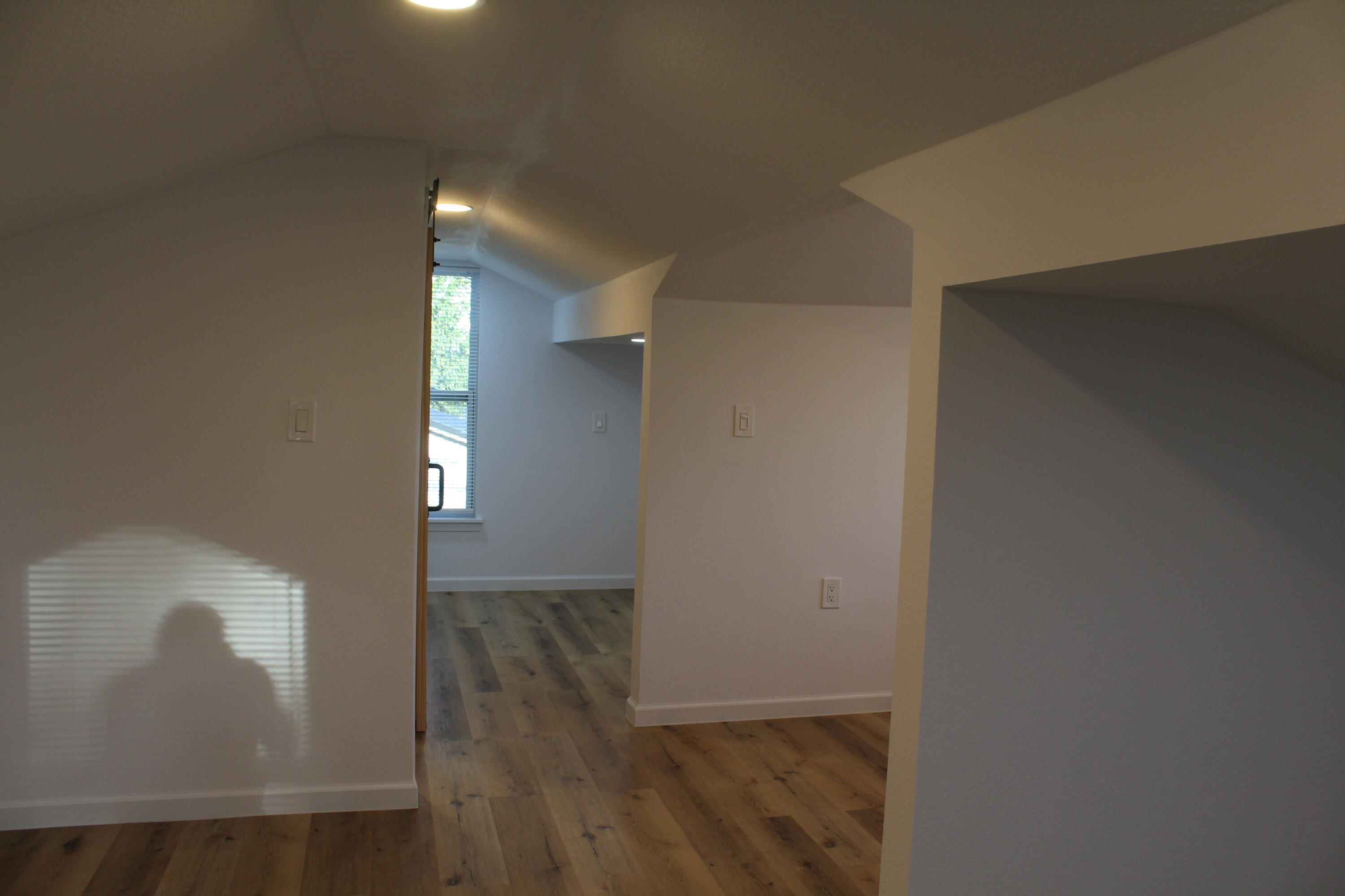517 E Park St Property Photo 15