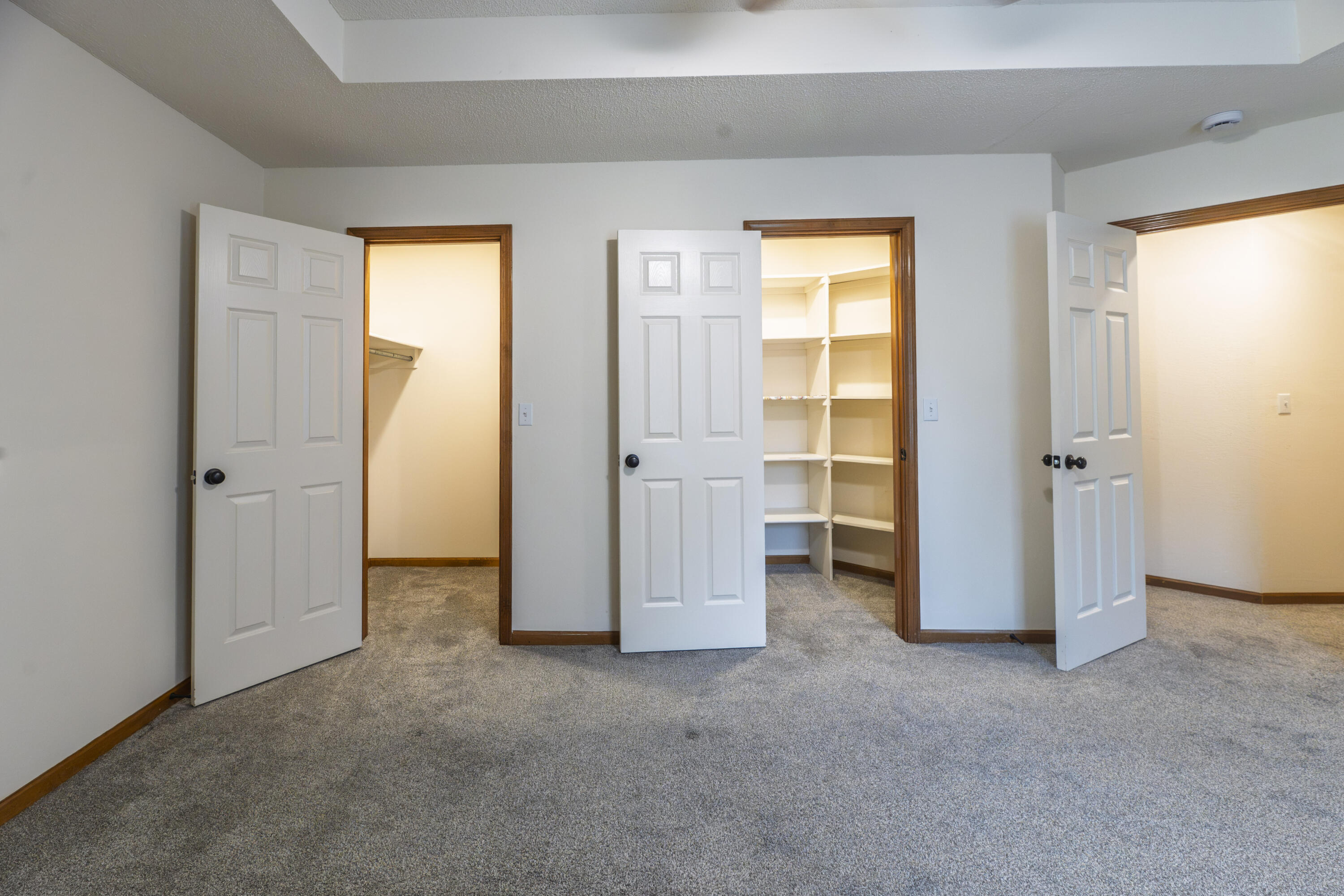 3510 Berkshire Ct Property Photo 25