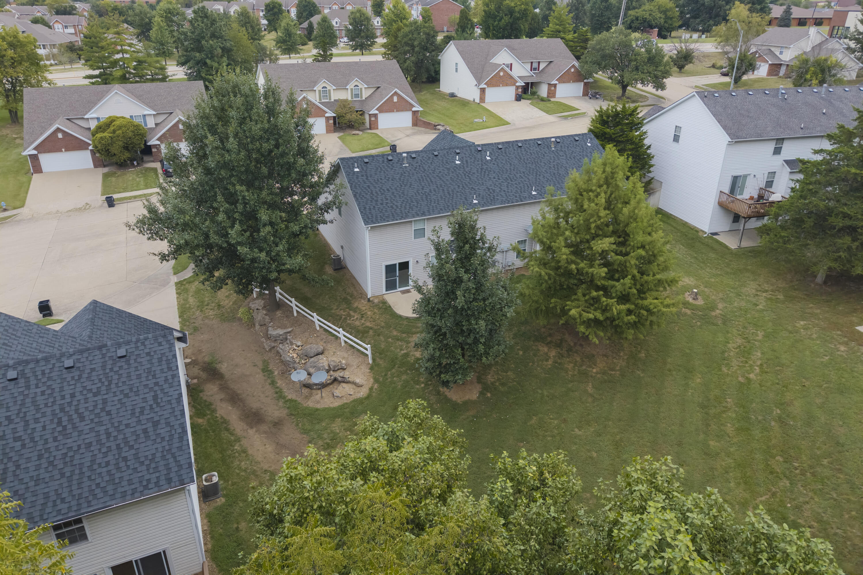 3510 Berkshire Ct Property Photo 41