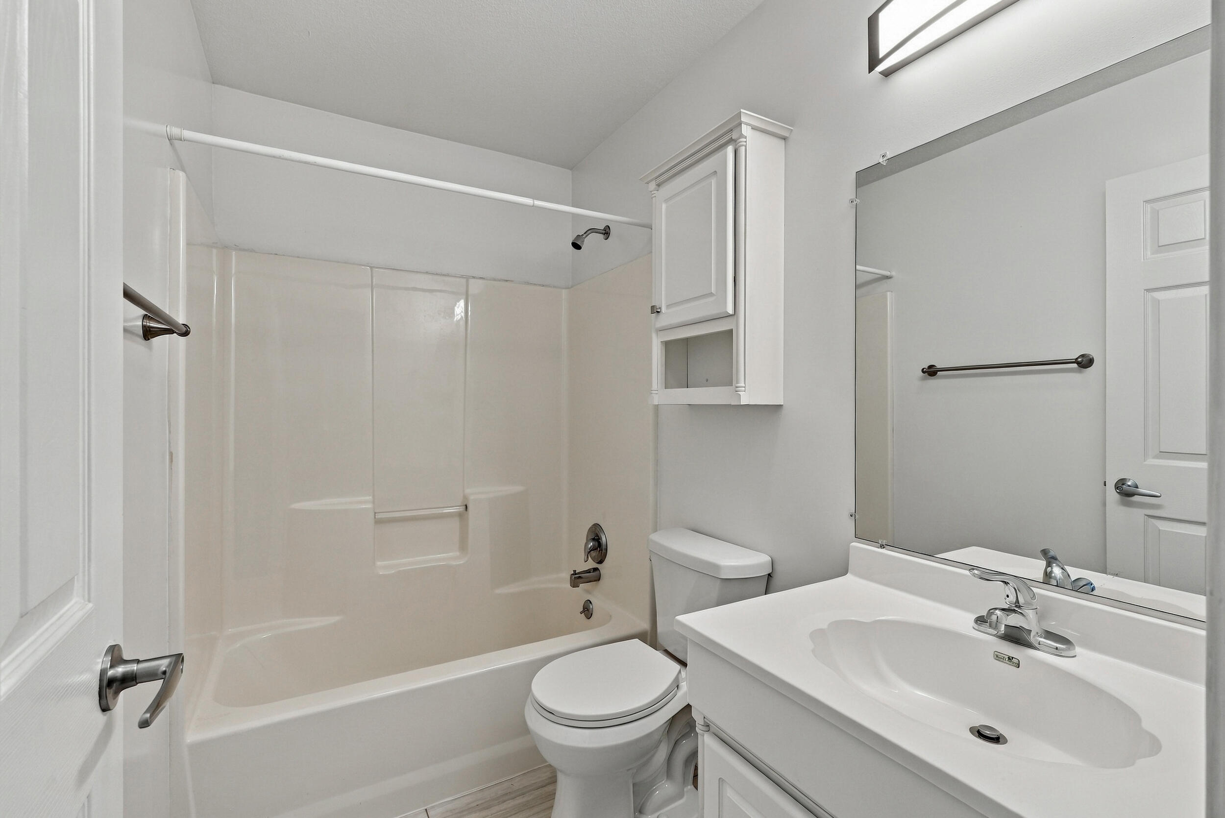 206 Ash St Property Photo 24