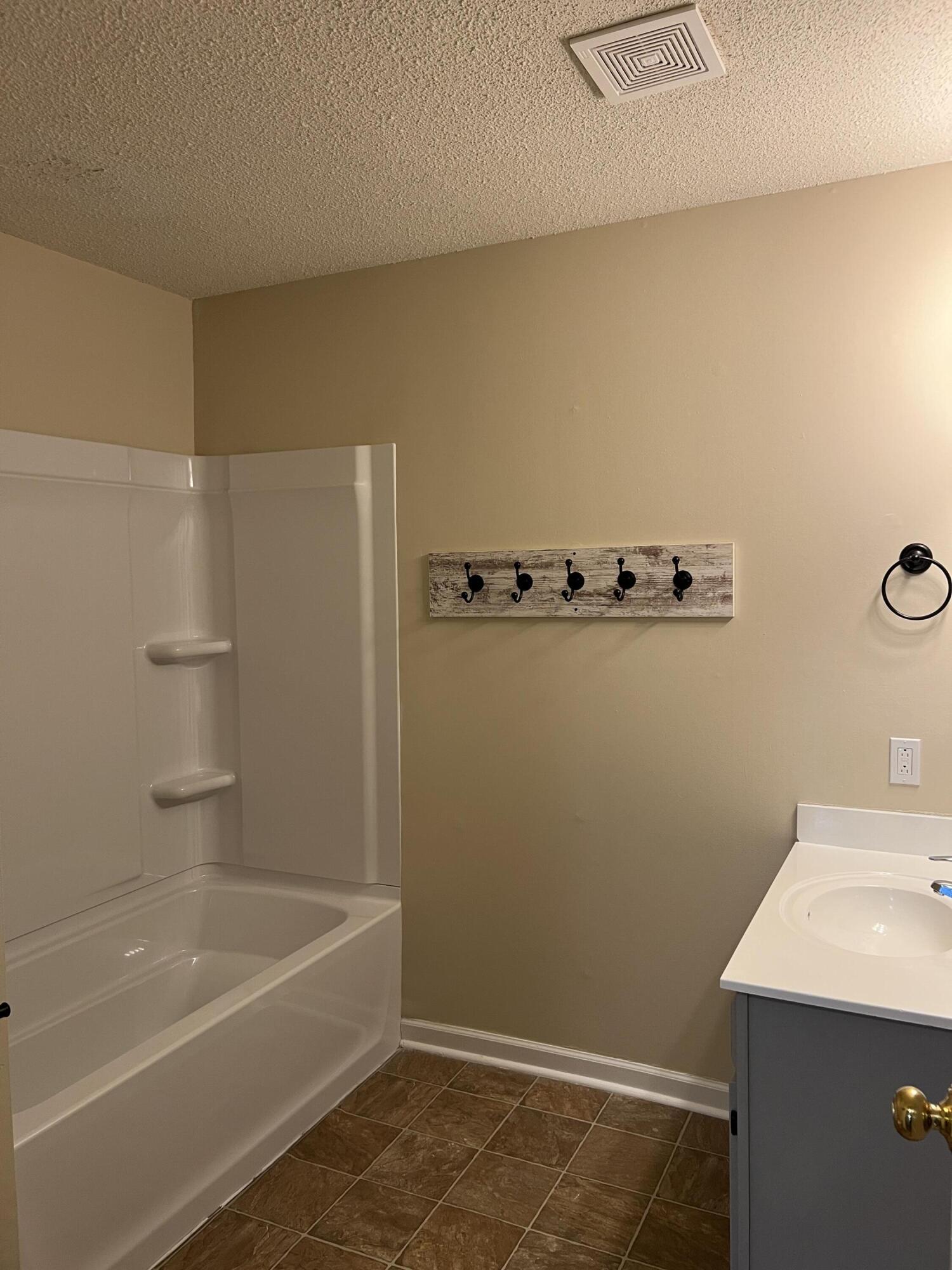 302 Nikki Way Property Photo 25