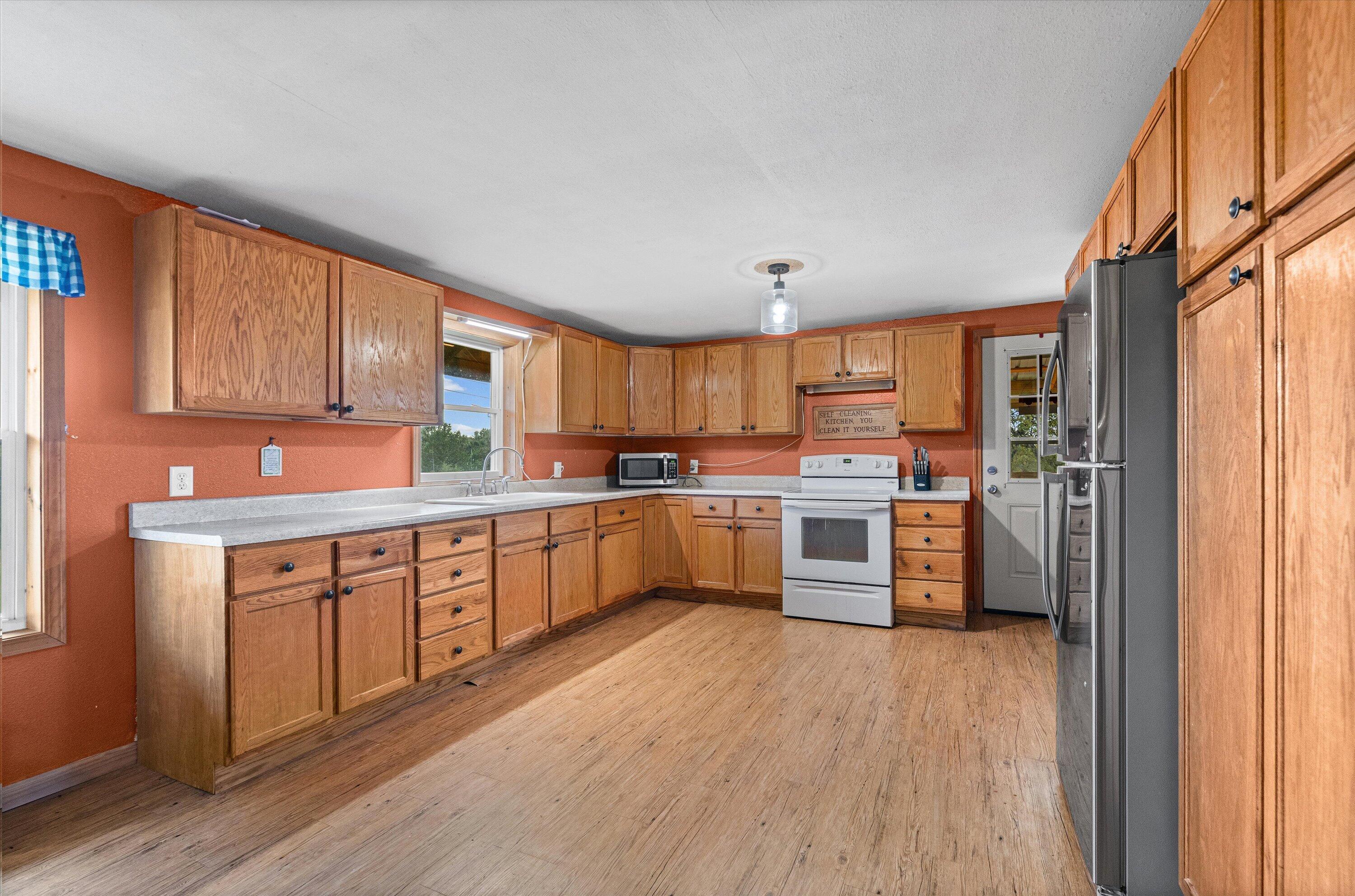 483 Spring Garden Rd Property Photo 11