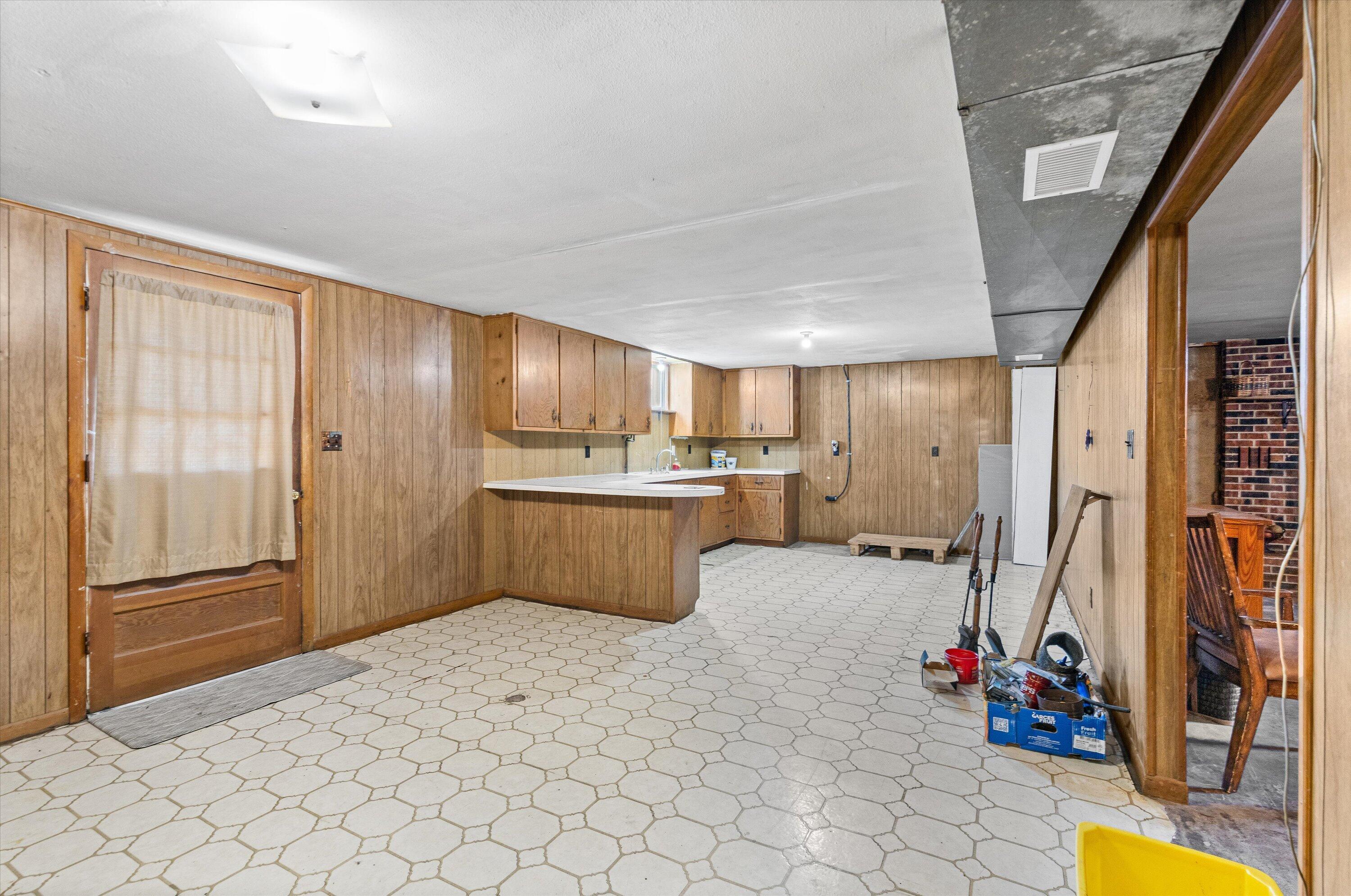 483 Spring Garden Rd Property Photo 28