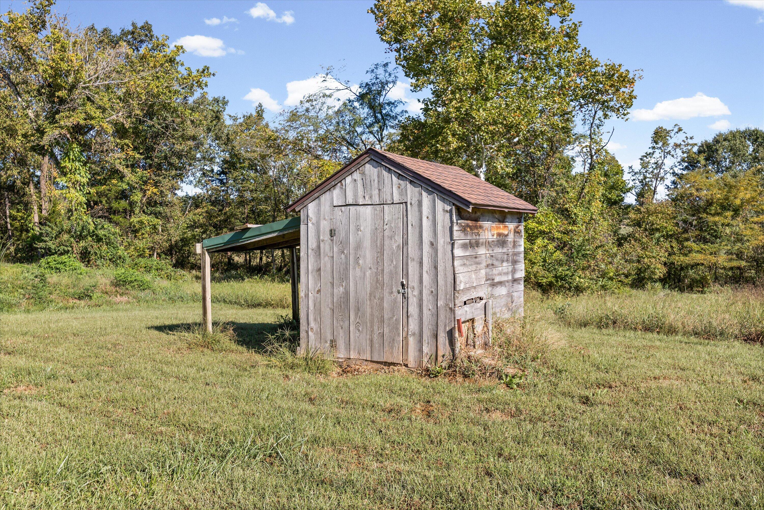 483 Spring Garden Rd Property Photo 43