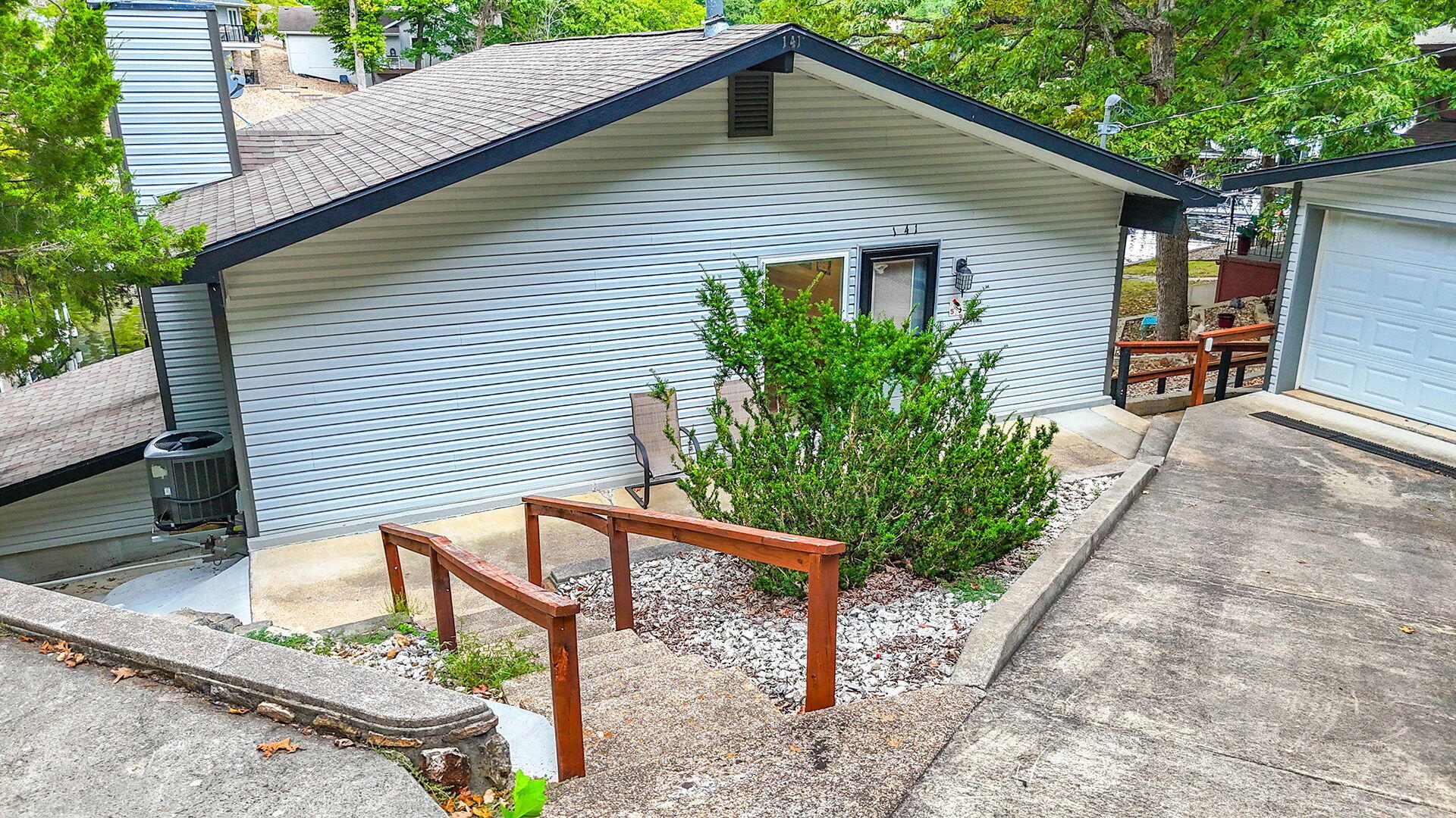 141 Gemstone Cir Property Photo 2