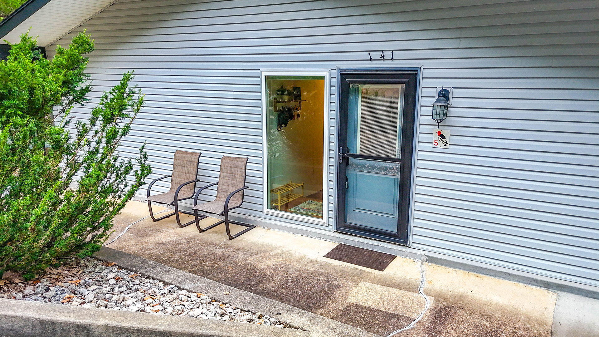 141 Gemstone Cir Property Photo 4