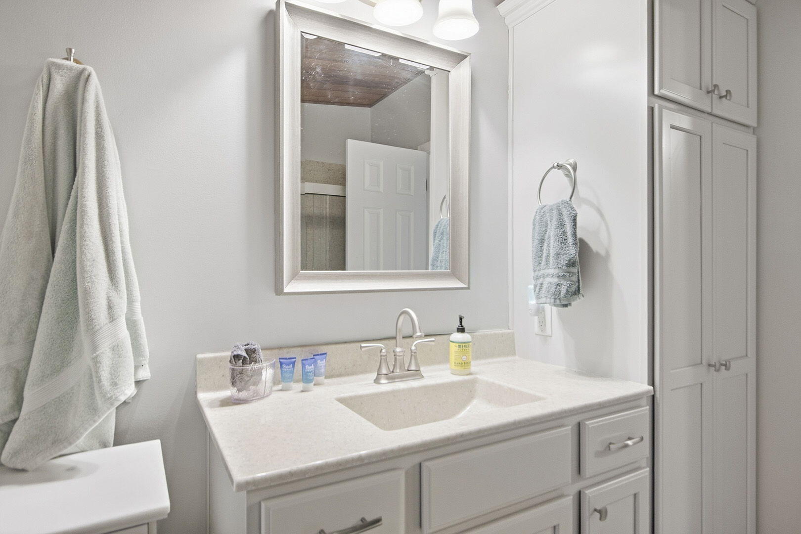 141 Gemstone Cir Property Photo 9