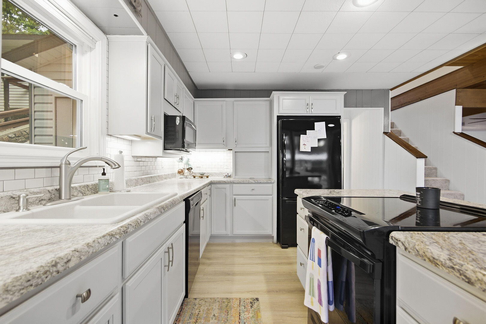 141 Gemstone Cir Property Photo 35