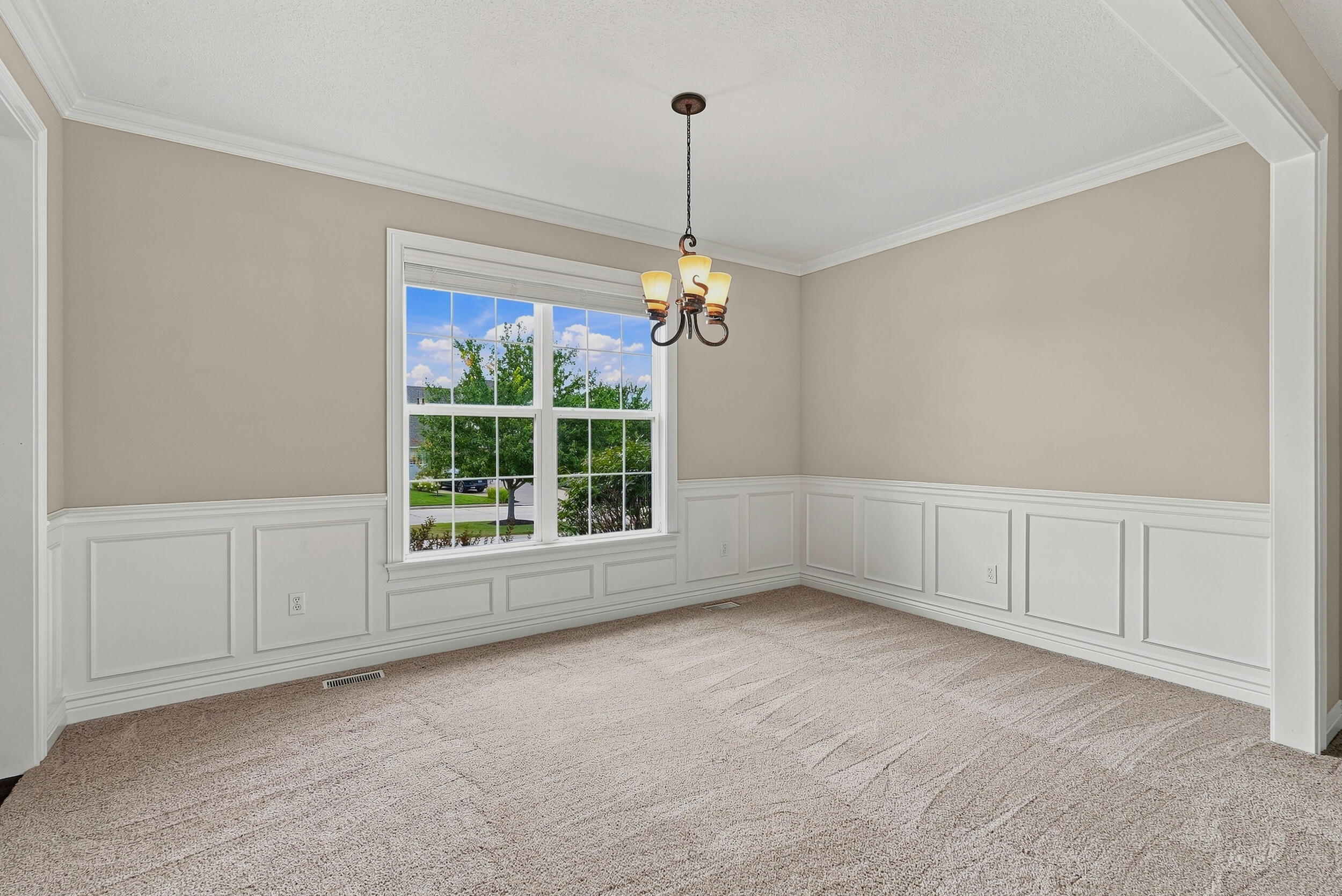 4110 Frontgate Dr Property Photo 6