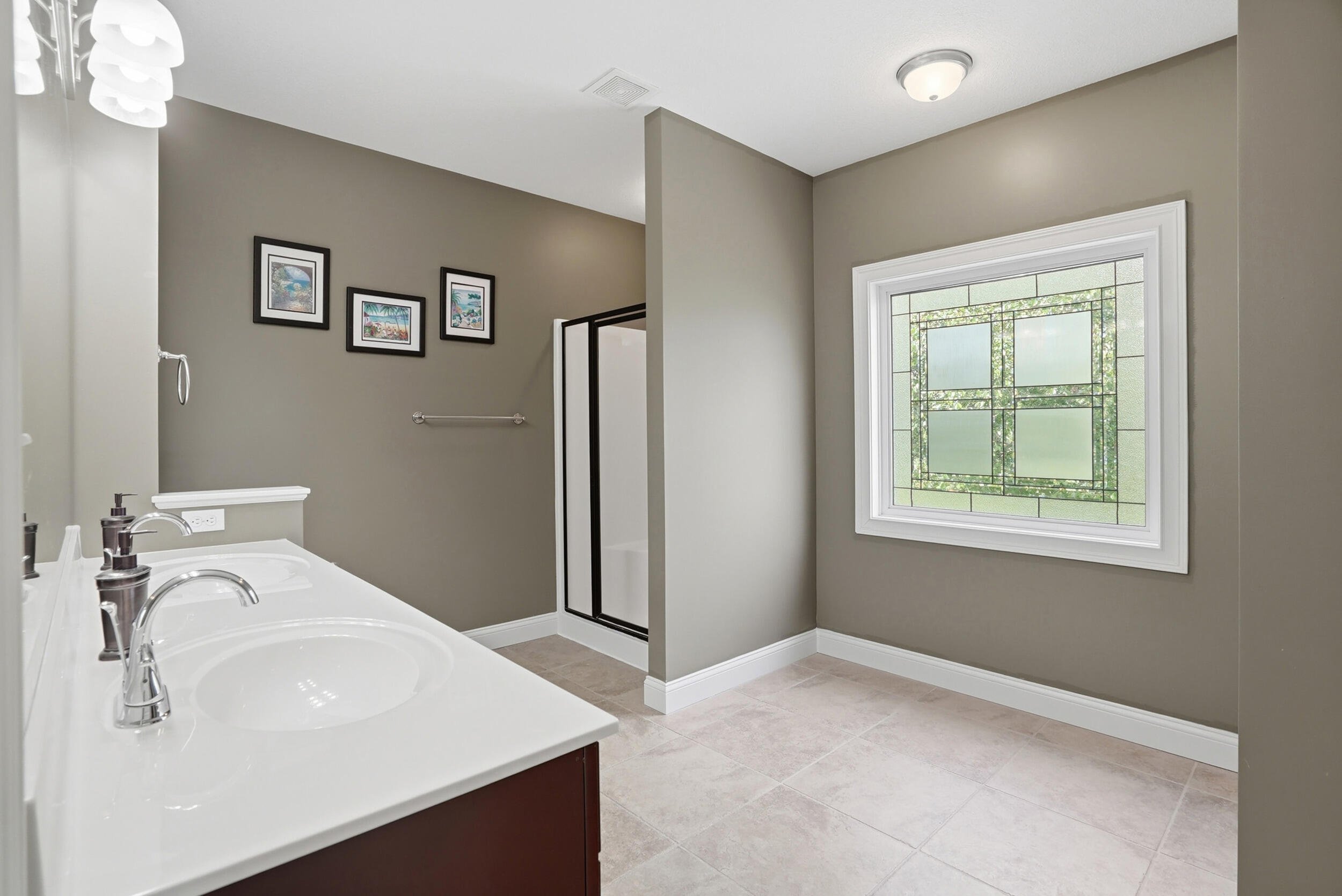 4110 Frontgate Dr Property Photo 24