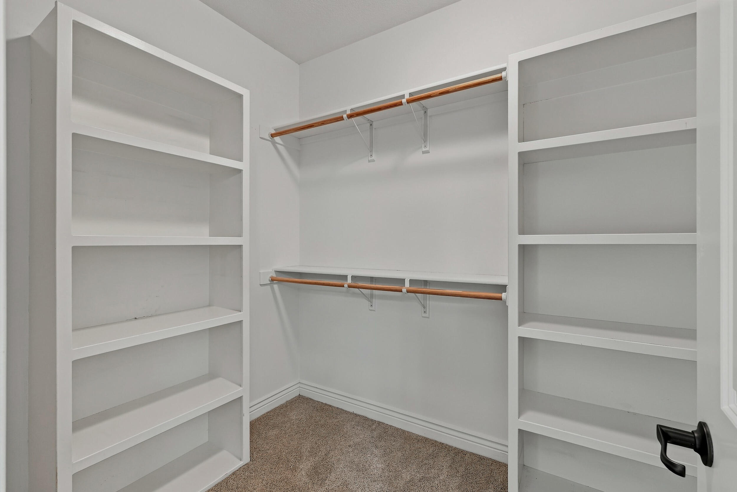 4110 Frontgate Dr Property Photo 26