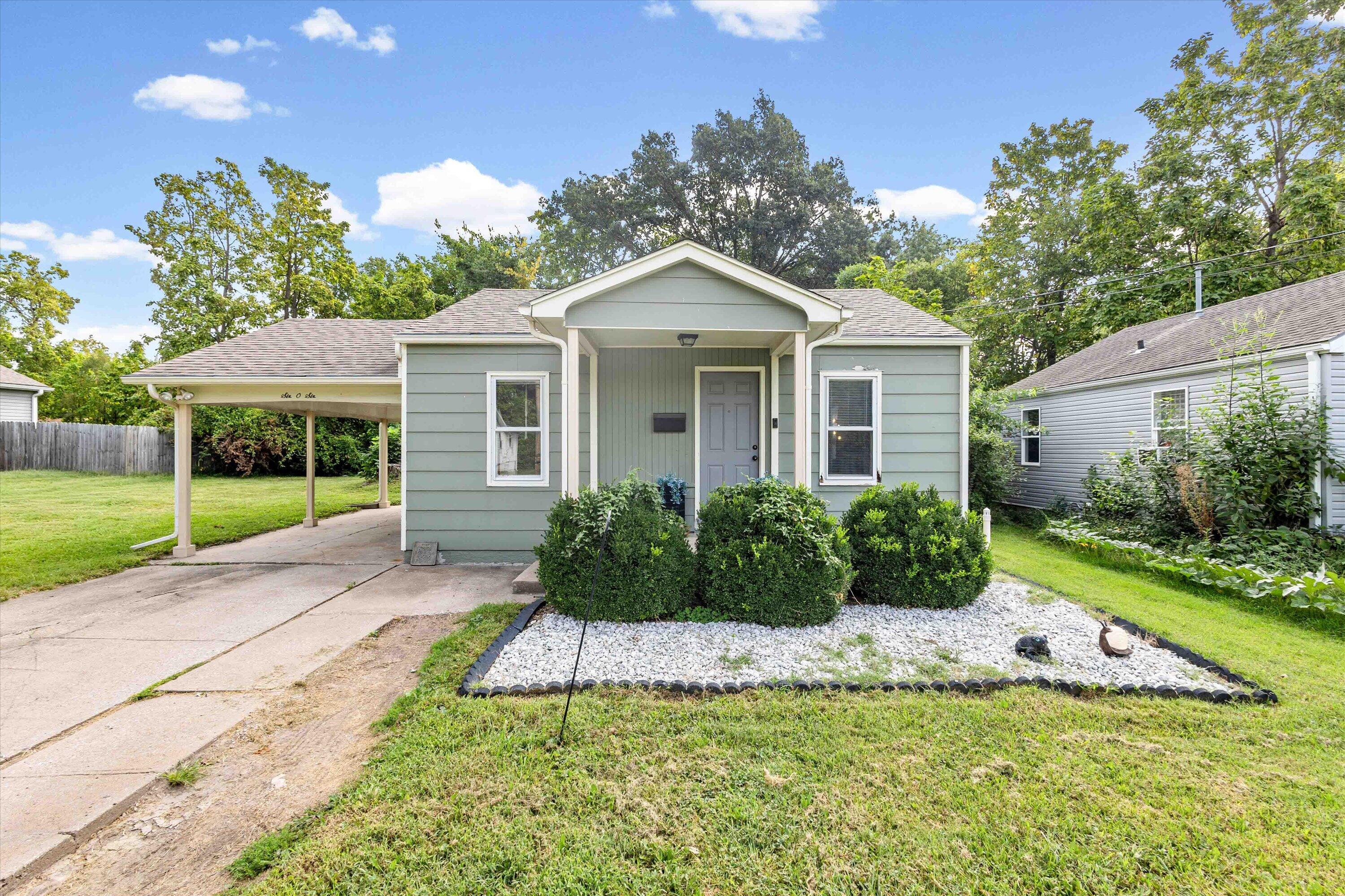 606 Clinkscales Rd Property Photo 1