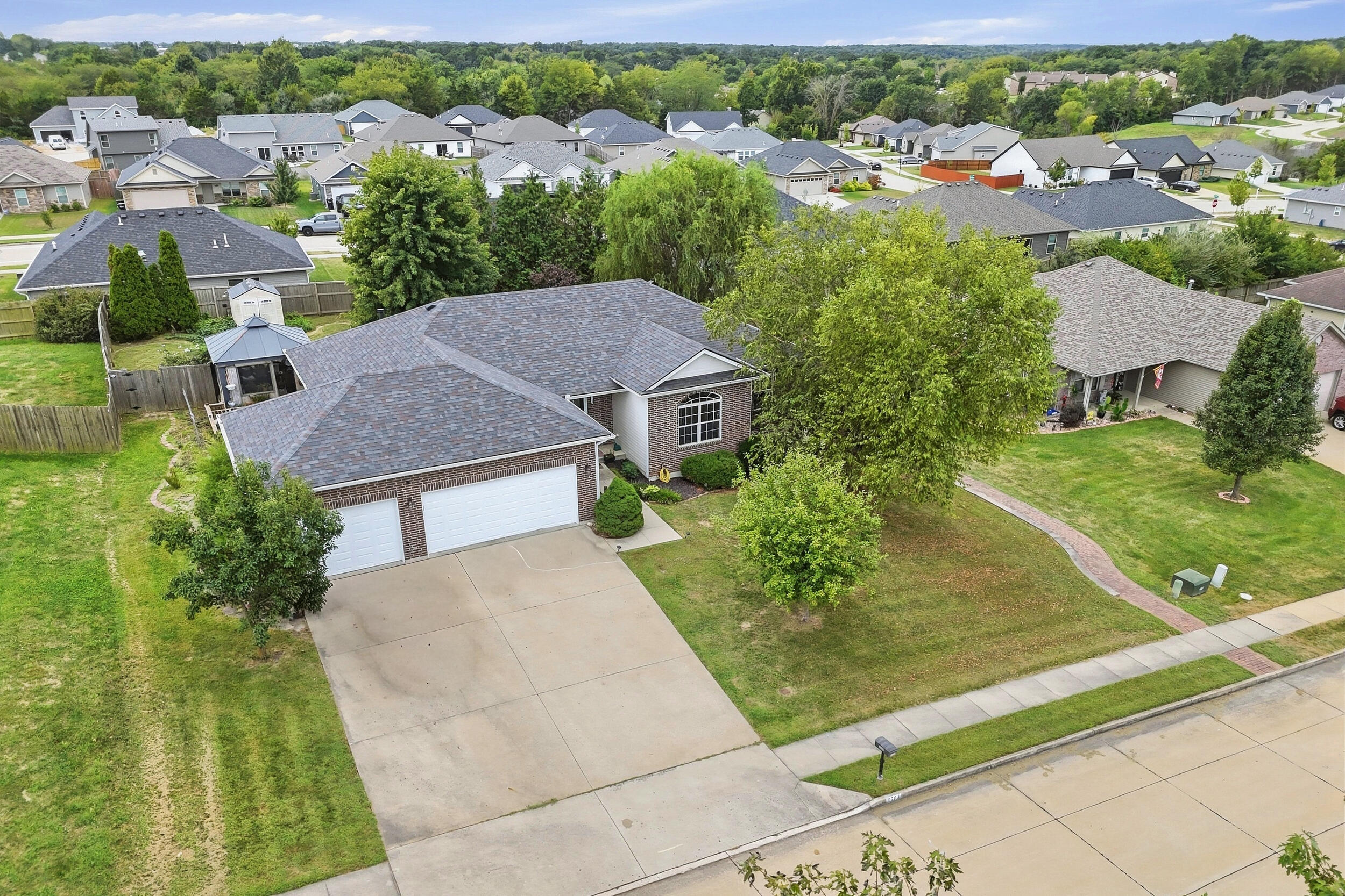 5704 Redwing Dr Property Photo 42