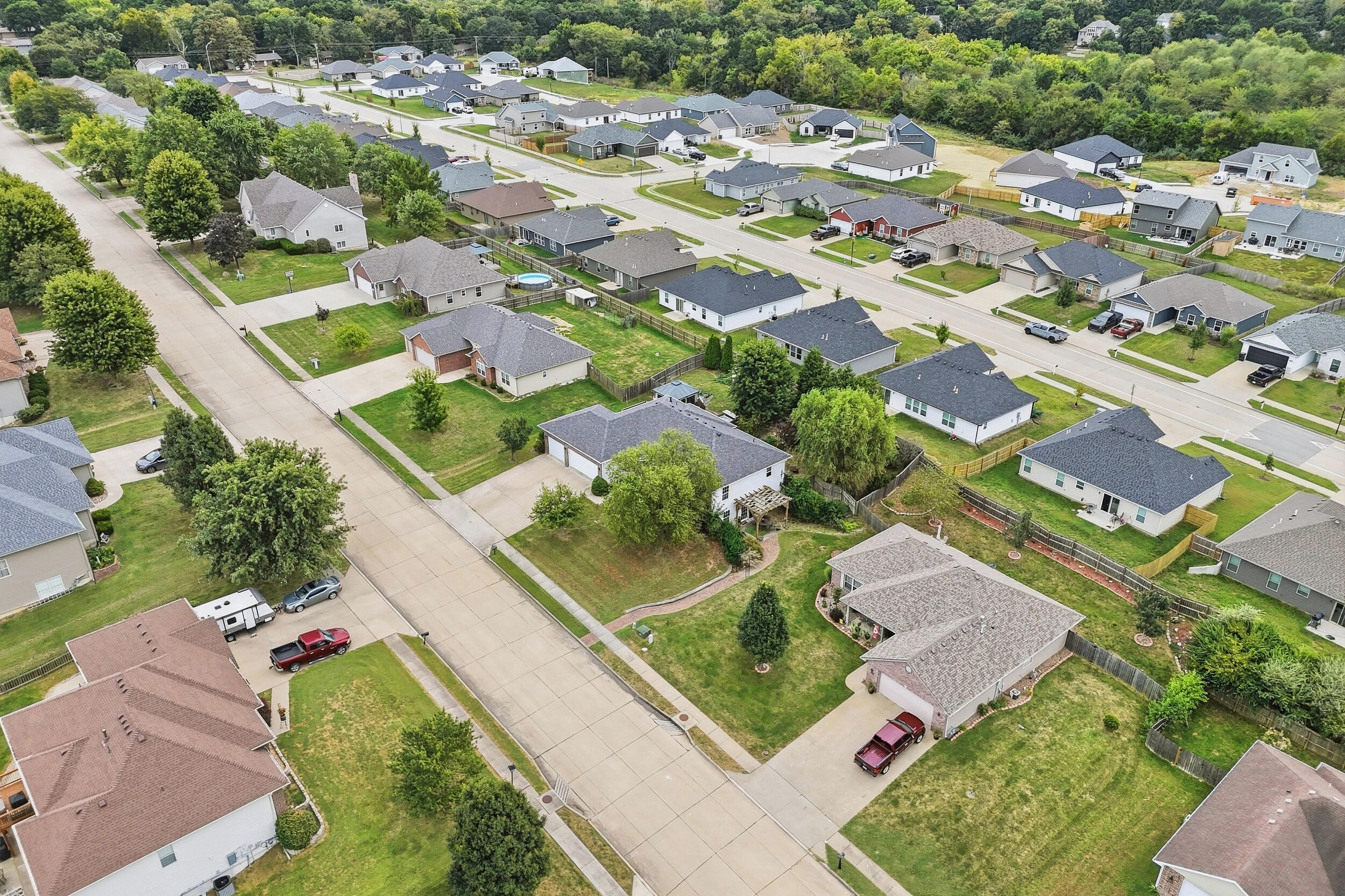 5704 Redwing Dr Property Photo 47