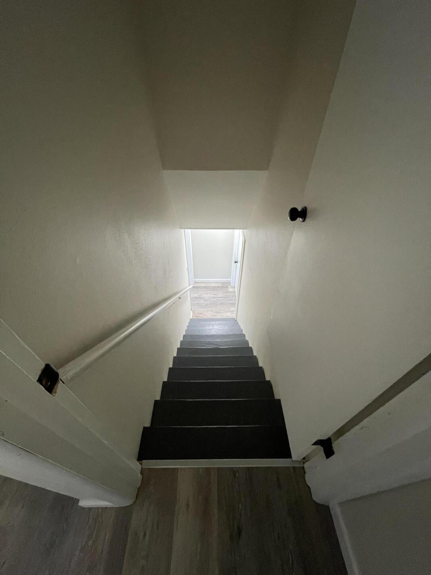 2207 Clark Ln Property Photo 13