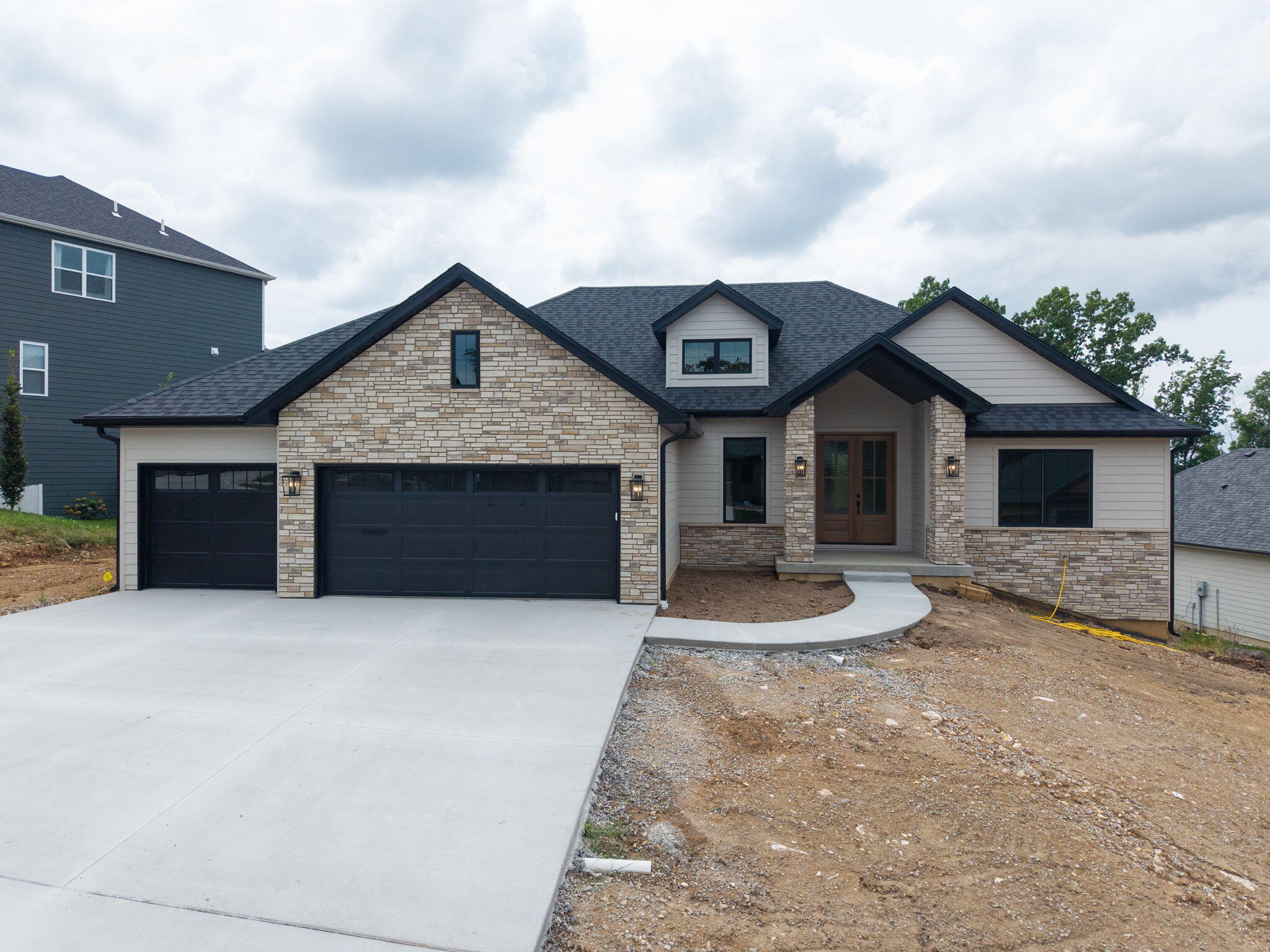 409 Angels Rest Way Property Photo 1