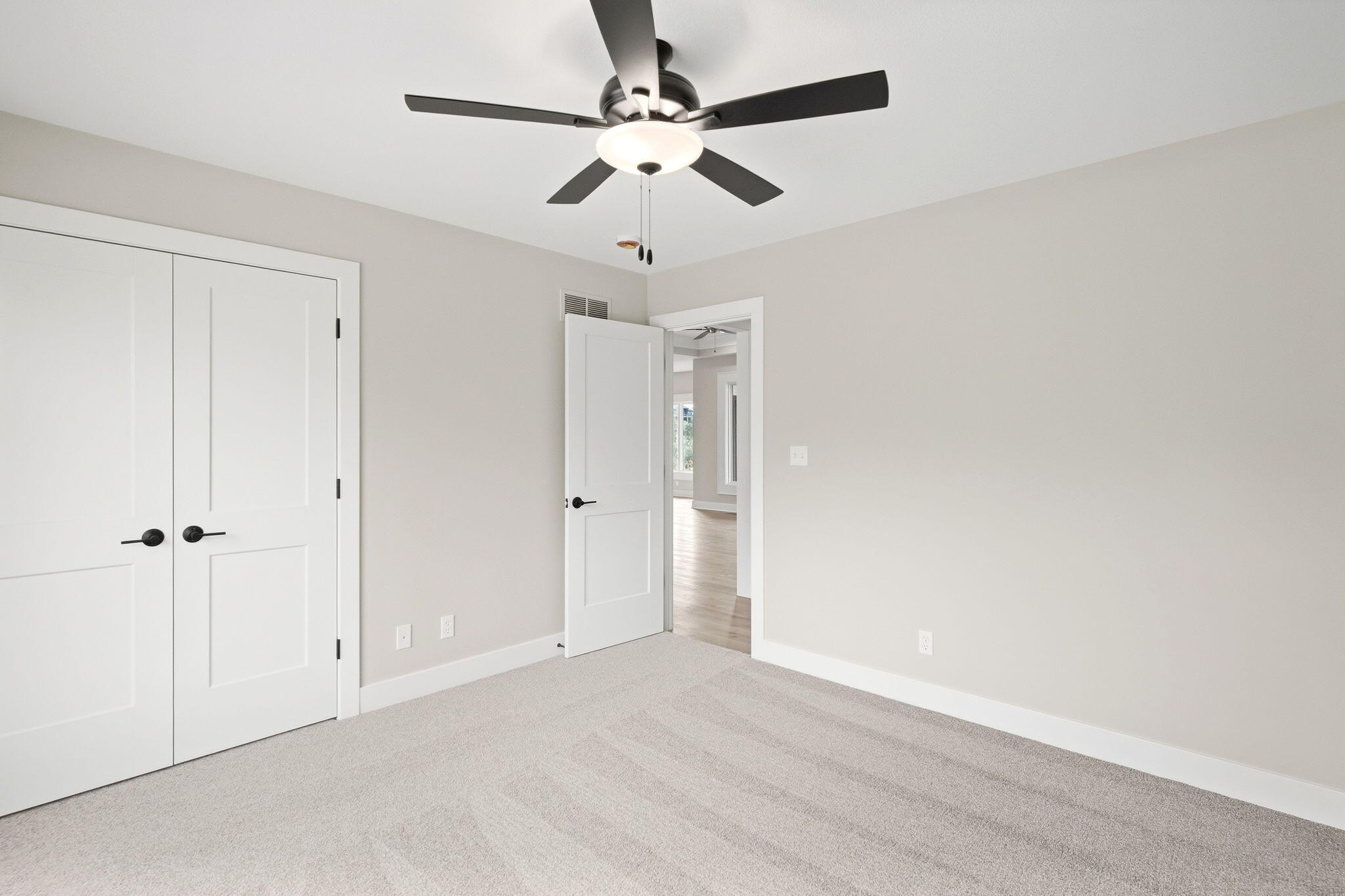 409 Angels Rest Way Property Photo 26