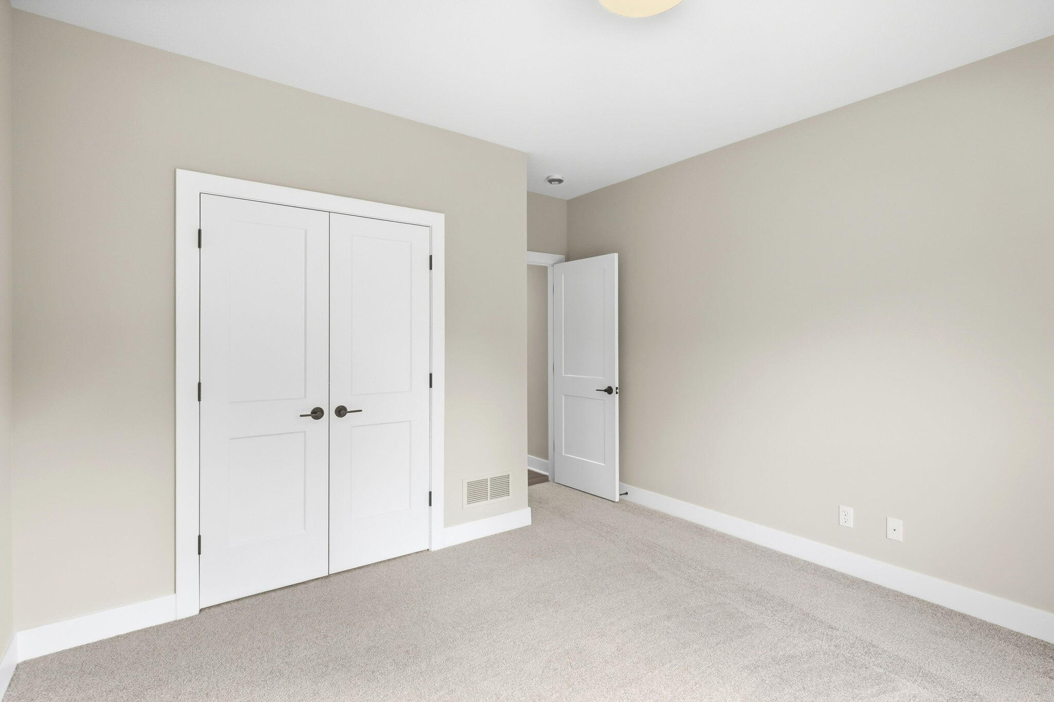 409 Angels Rest Way Property Photo 35