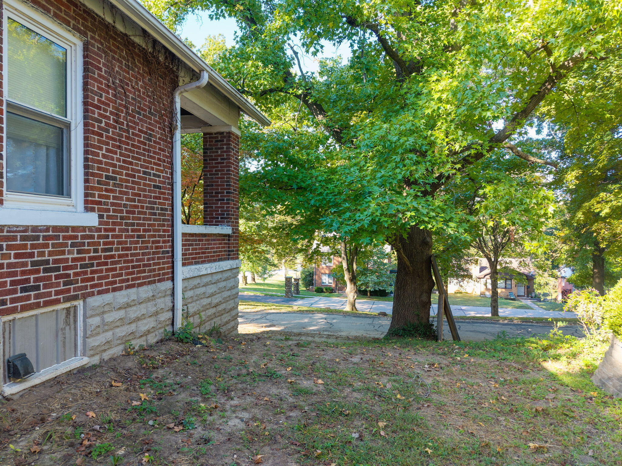 2 Riverside Dr Property Photo 31