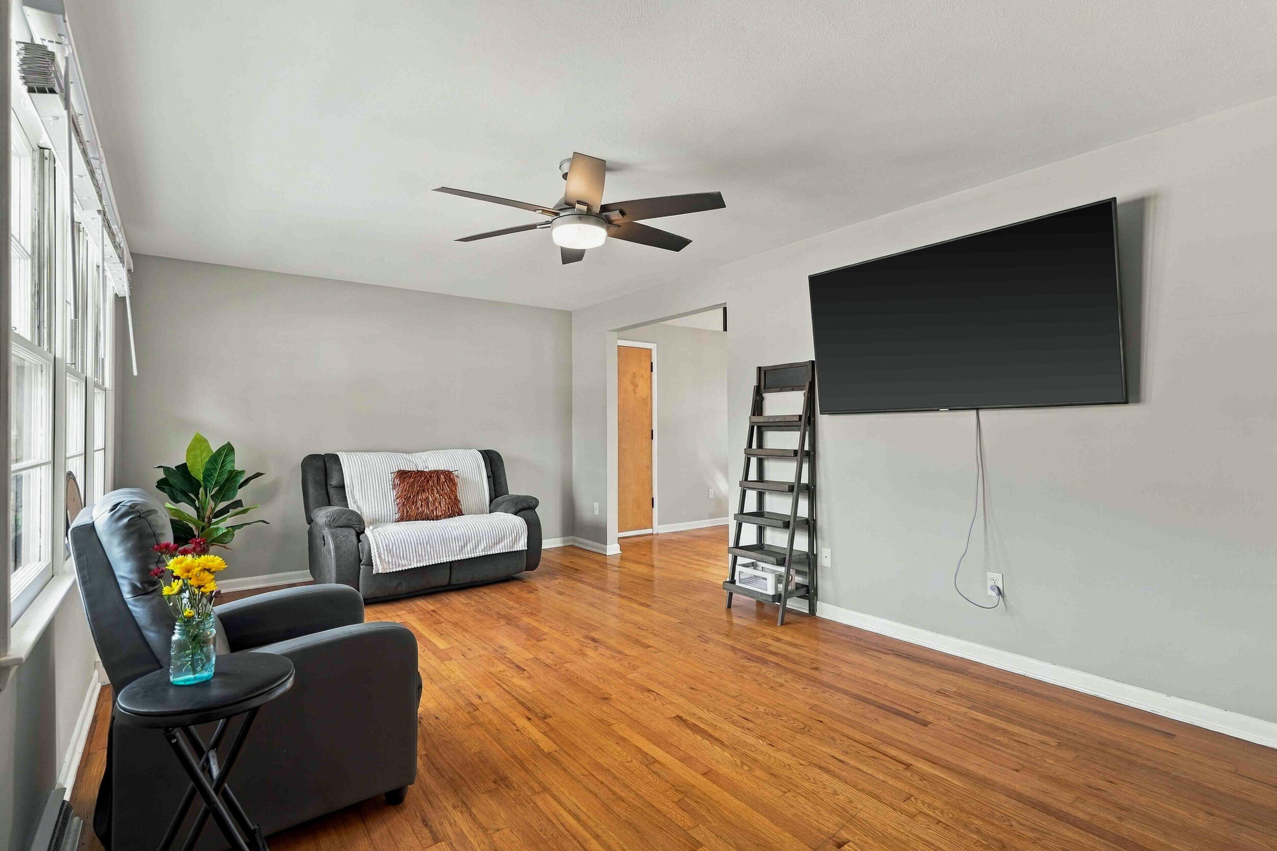 1705 Kathy Dr Property Photo 6